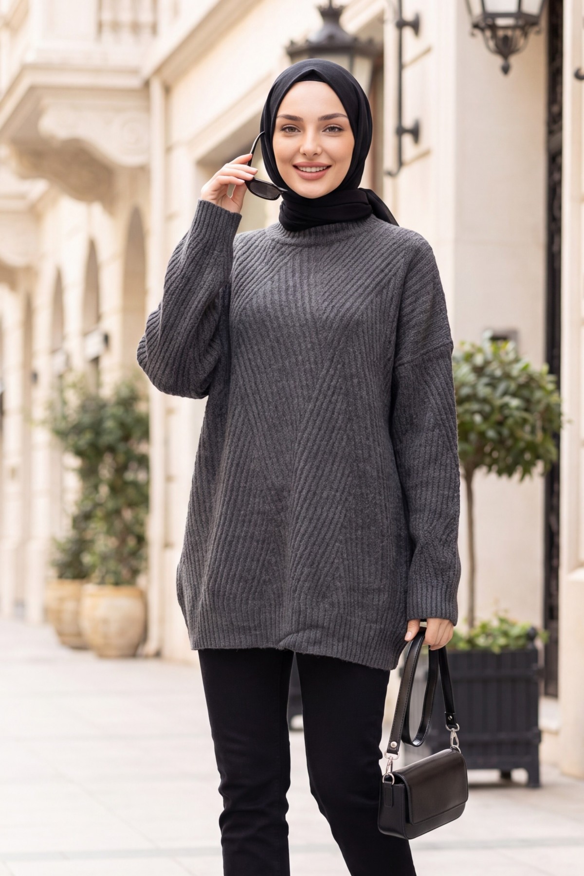 Crew Neck Patterned Loose-Fit Knit Tunic -Smoked 