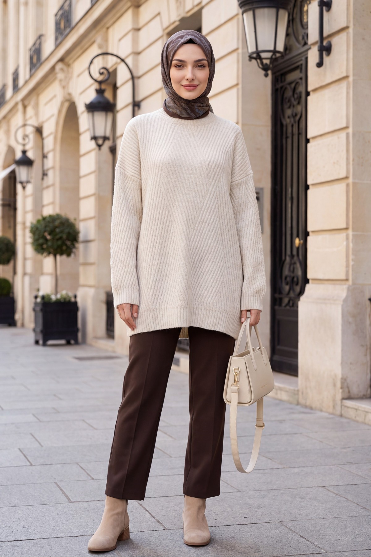 Crew Neck Patterned Loose-Fit Knit Tunic -Stone