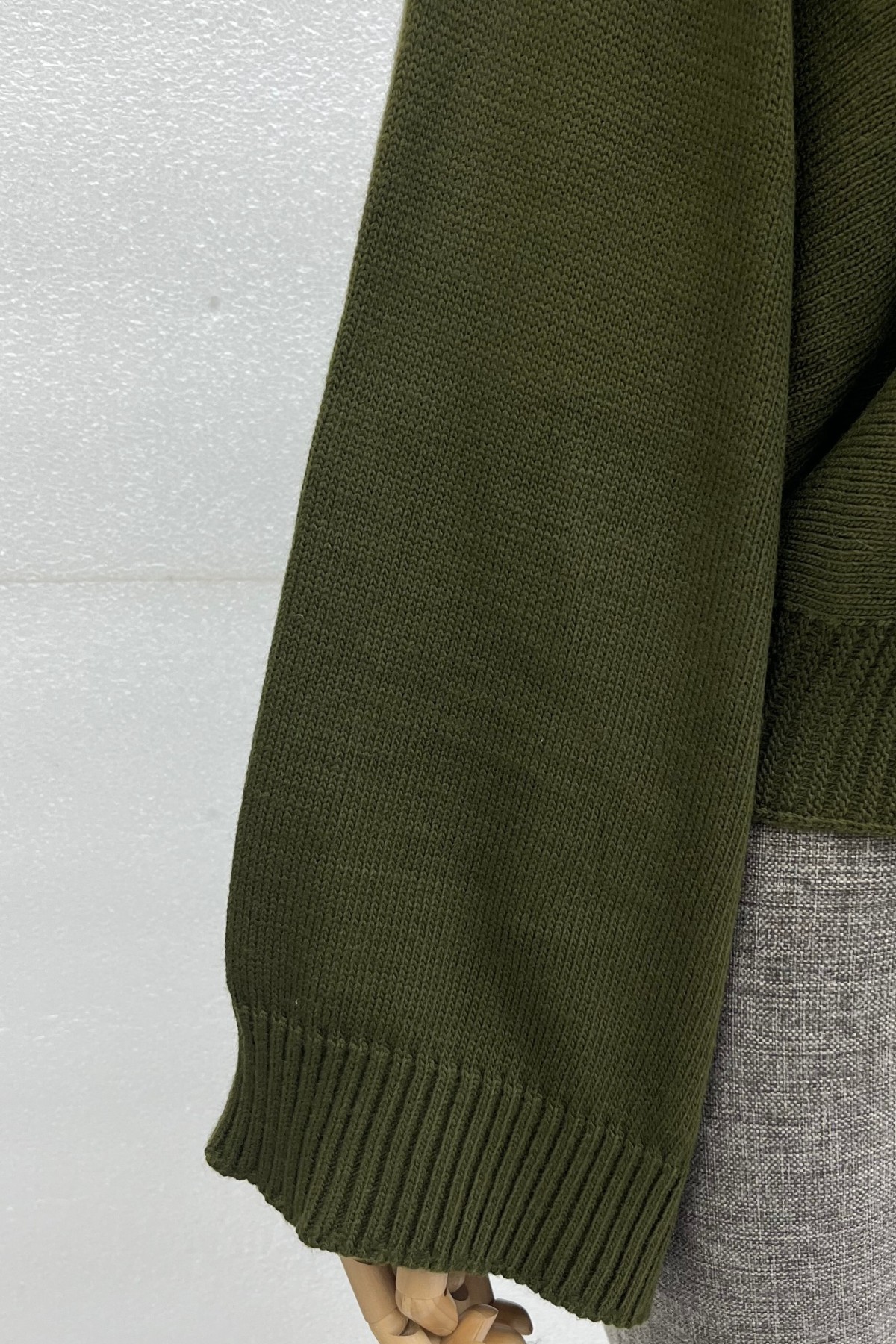 Half   -Khaki