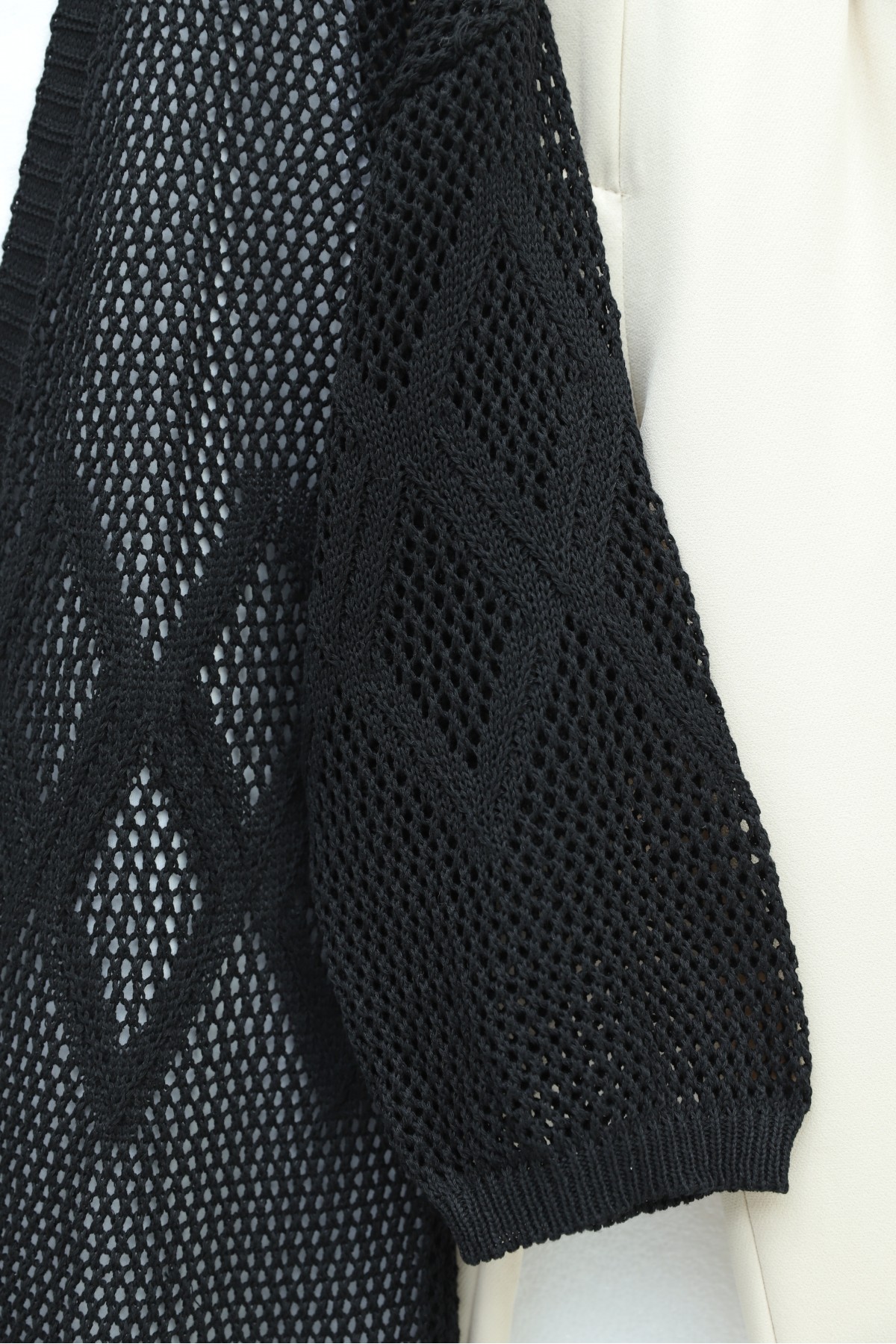 Baklava Patterned Openwork Knit Cardigan -Black