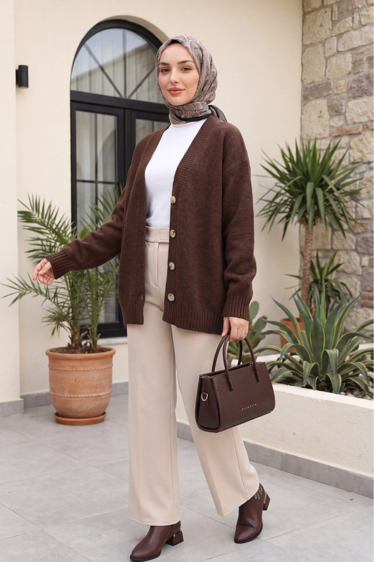 Button-front V-neck Loose Knit Cardigan -Brown