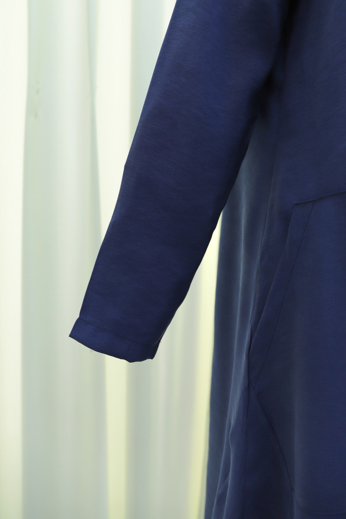 Cepli Yanları Yırtmaçlı Uzun Rayon Tunik  -Lacivert