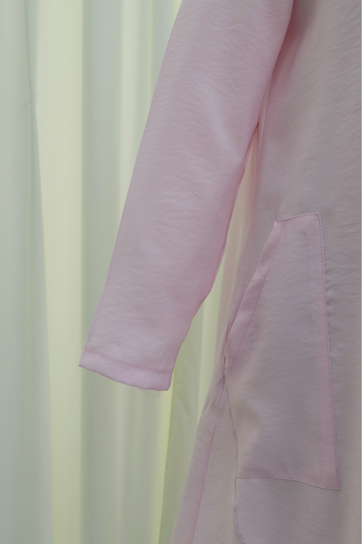 Long Rayon Tunic with Pockets and Side Slits -Powder