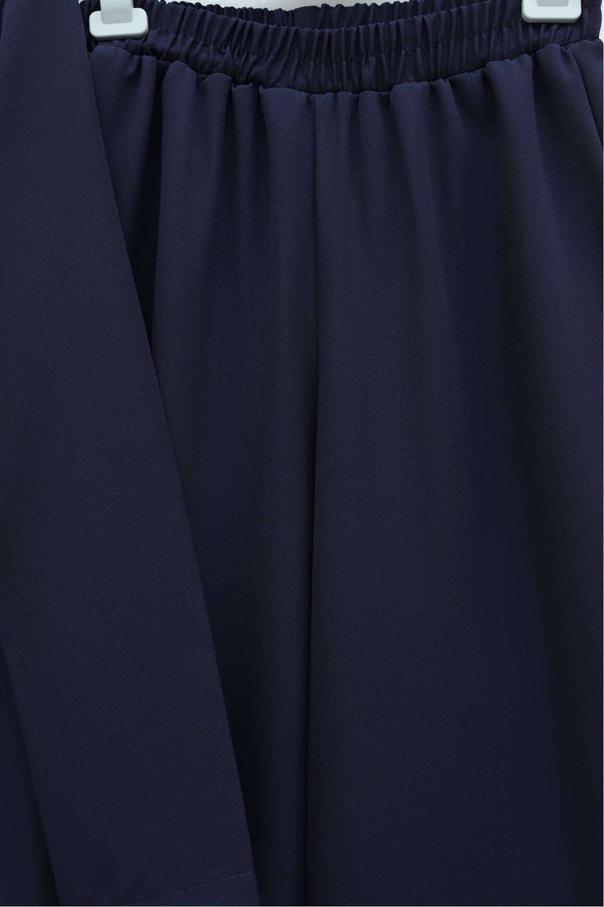 Pens Detaylı Önü Çapraz Bağlamalı Pantolonlu İthal Krep Takım -Laci