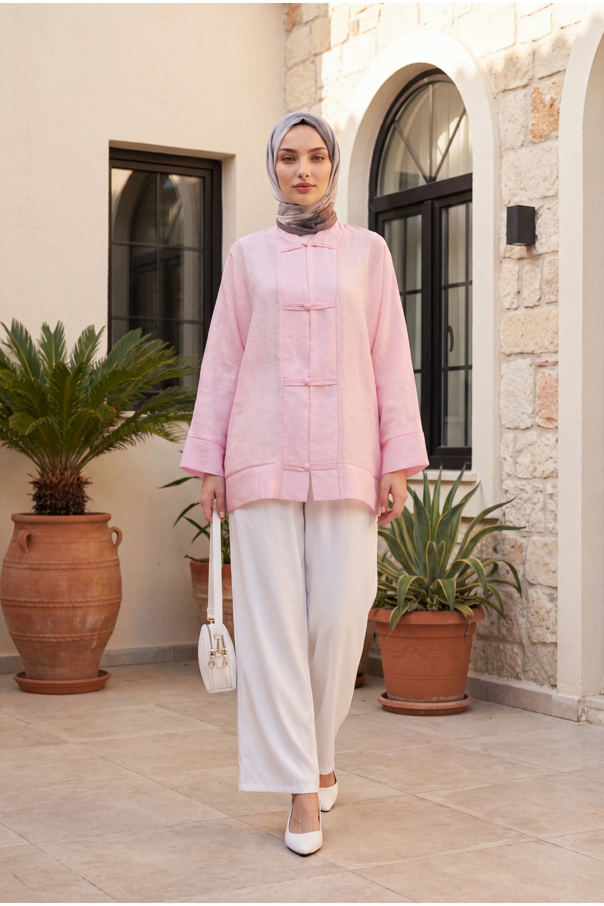 V-Neck Organza Voile Oversize Kimono with Piping Buttons -Pink