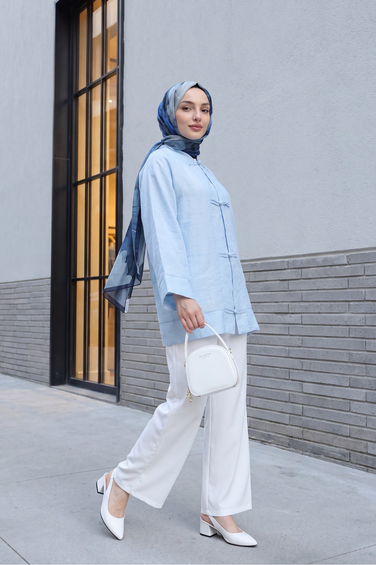 V-Neck Organza Voile Oversize Kimono with Piping Buttons -Baby Blue