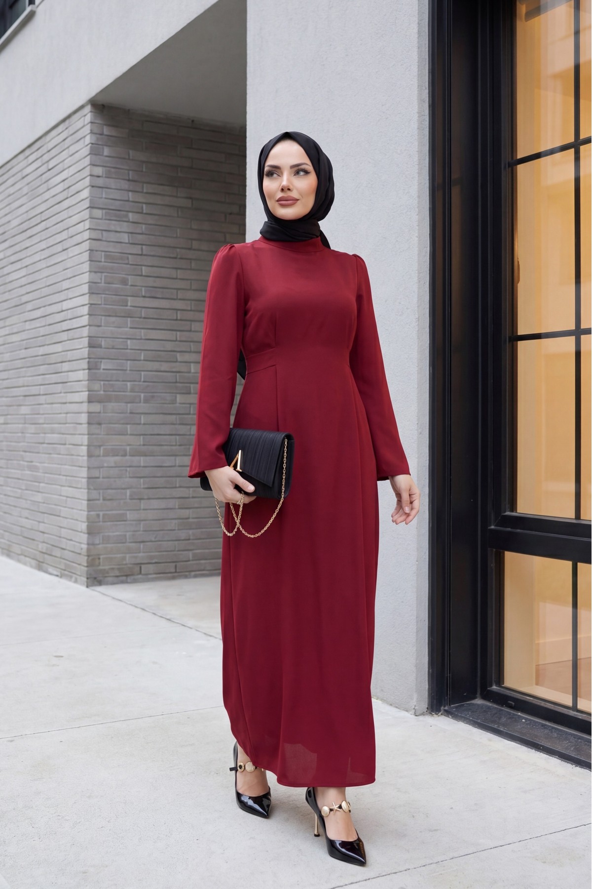 Judge Collar Lace Detailed Dress      -Red
