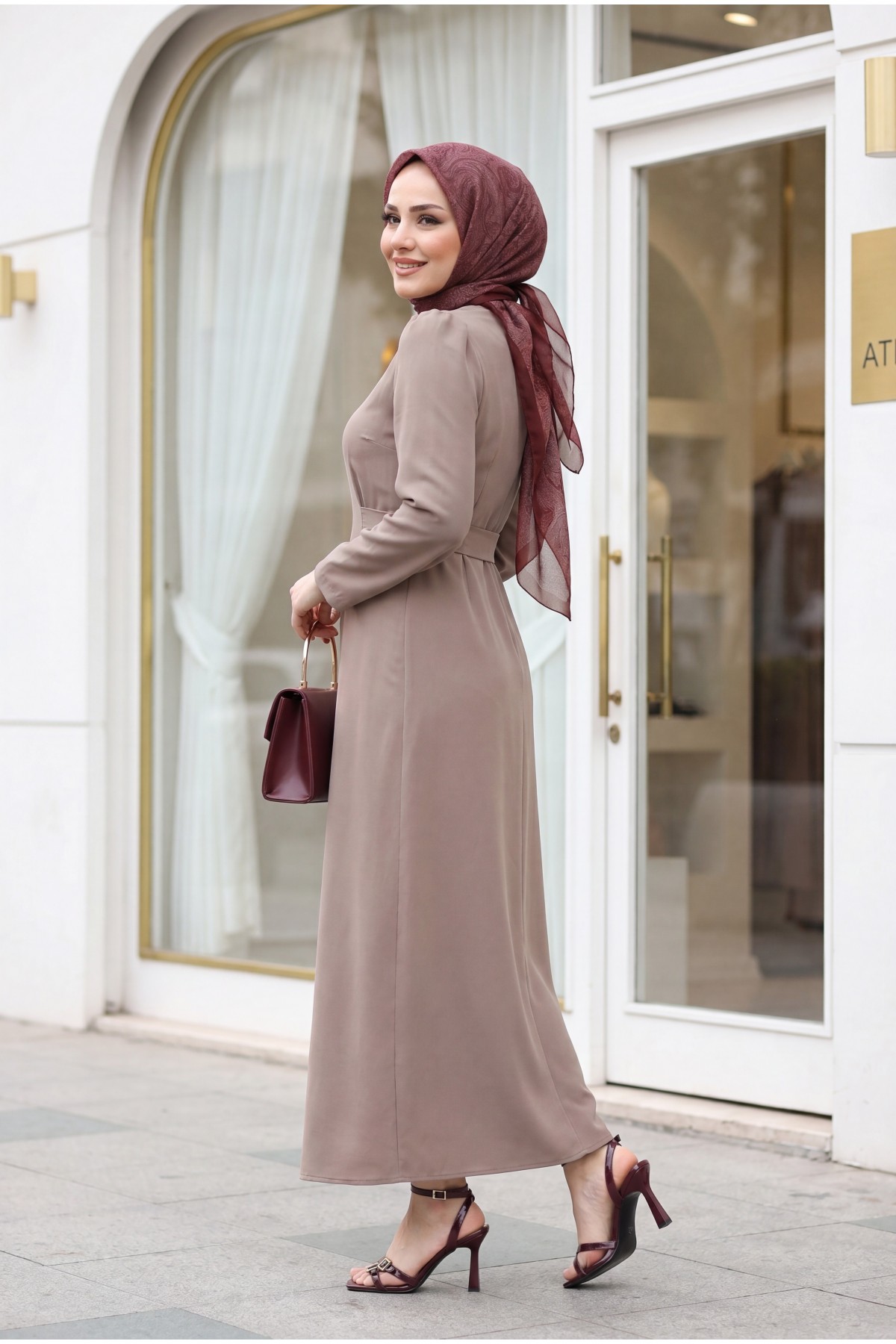 Judge Collar Lace Detailed Dress   -Cinnamon
