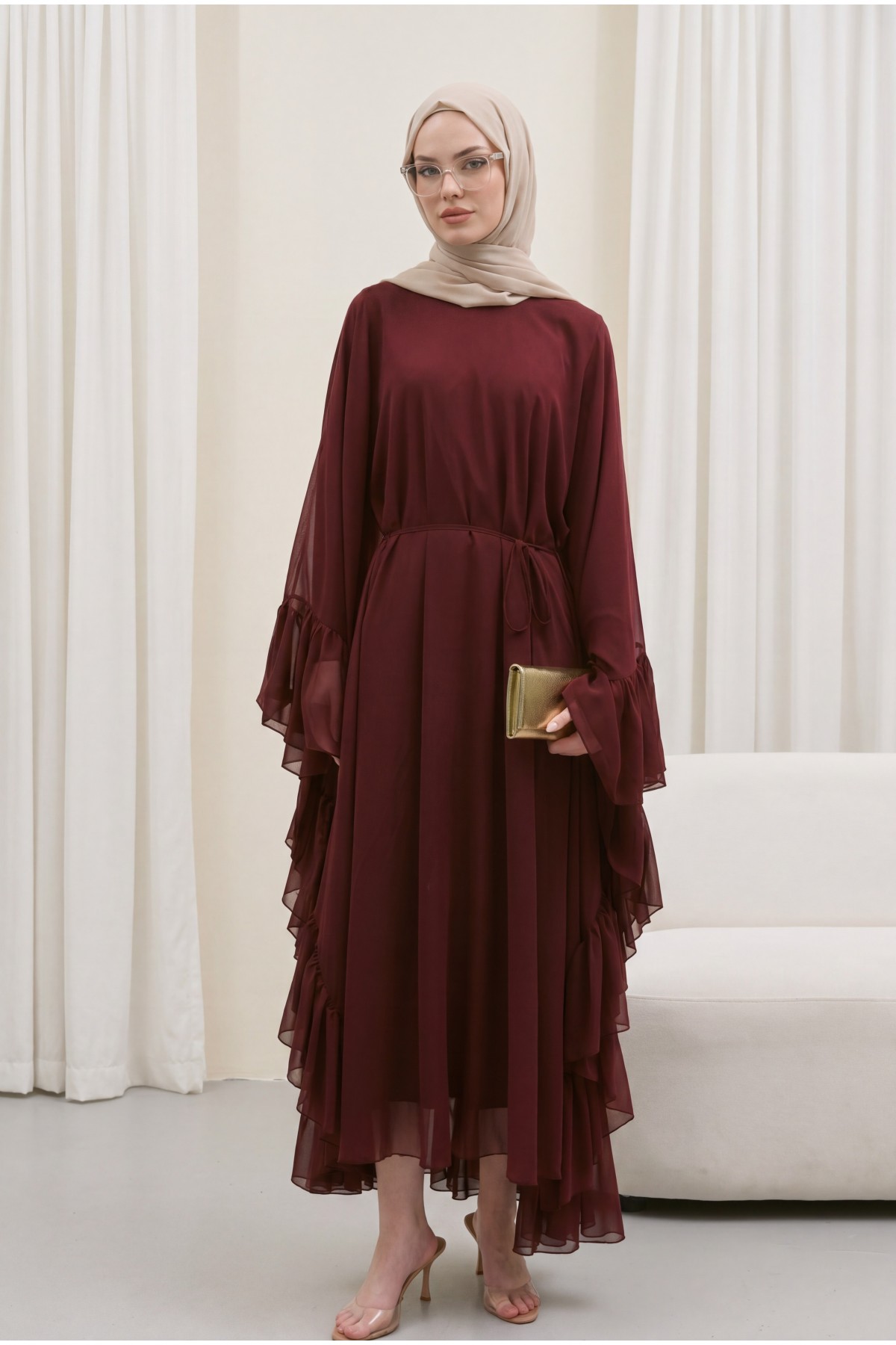 Yanı Fırfırlı Asimetrik Kesim Bağcıklı İçlikli Şifon Elbise Abaya Takım  -Bordo