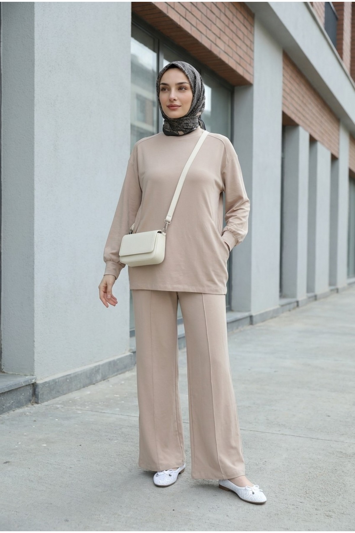 Bisiklet Yaka Oversize Cepli Pantolonlu Penye Takım -Açık Vizon