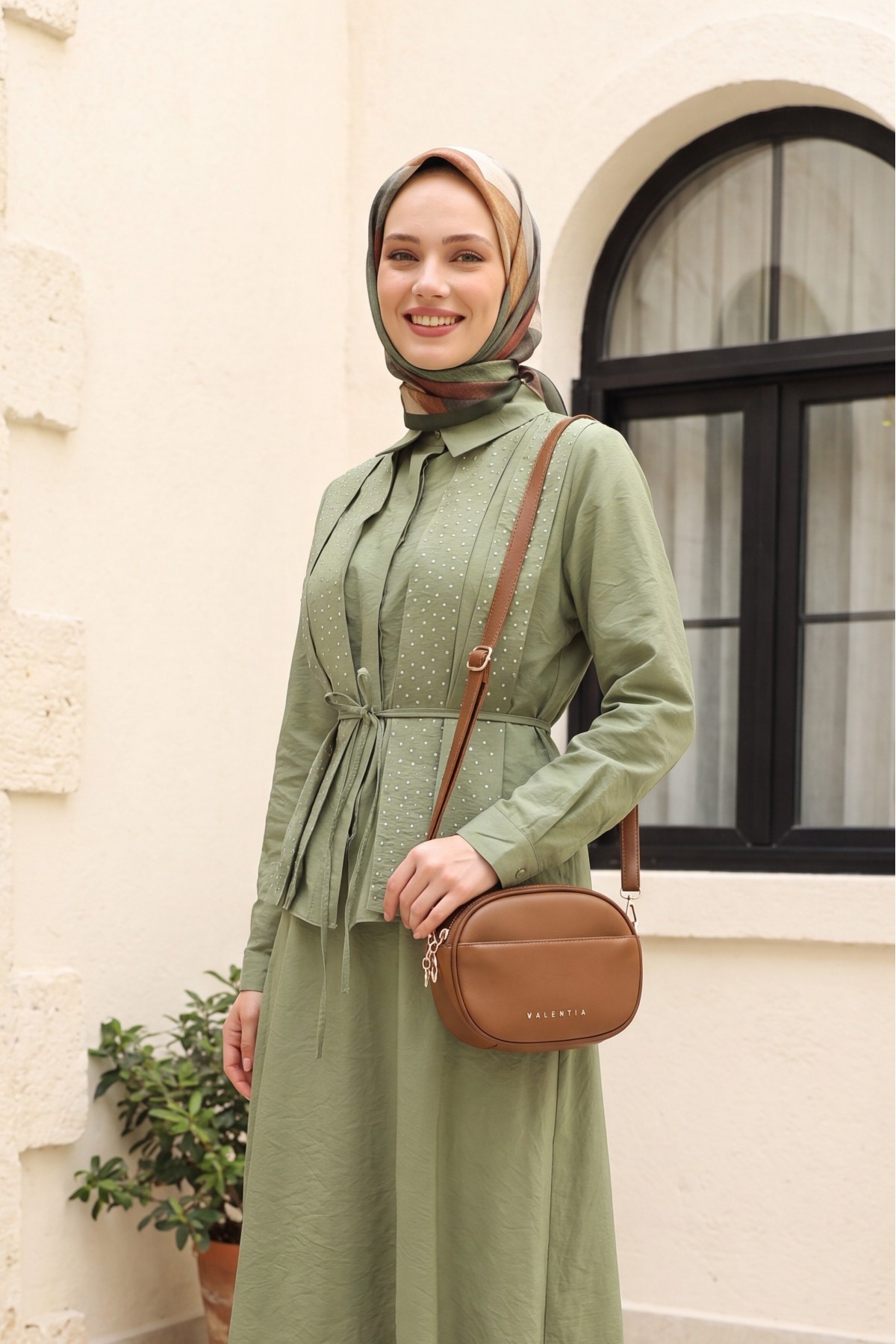 Polyviscose Set with Stone Detail at the Front and Belted Skirt, Lined -Cagla Green