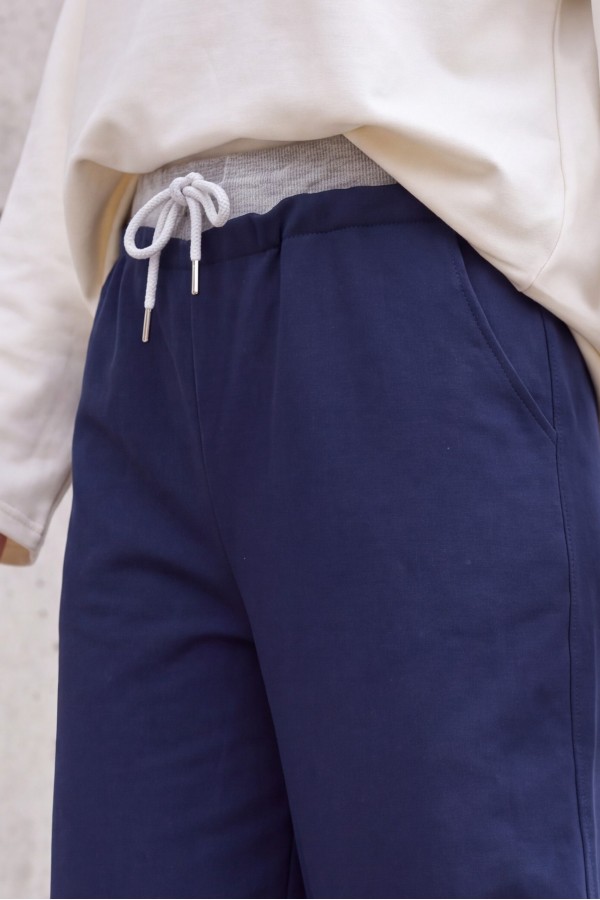 Wide-Leg Cupro Trousers with Elastic Waist and Drawstring Detail -Navy blue