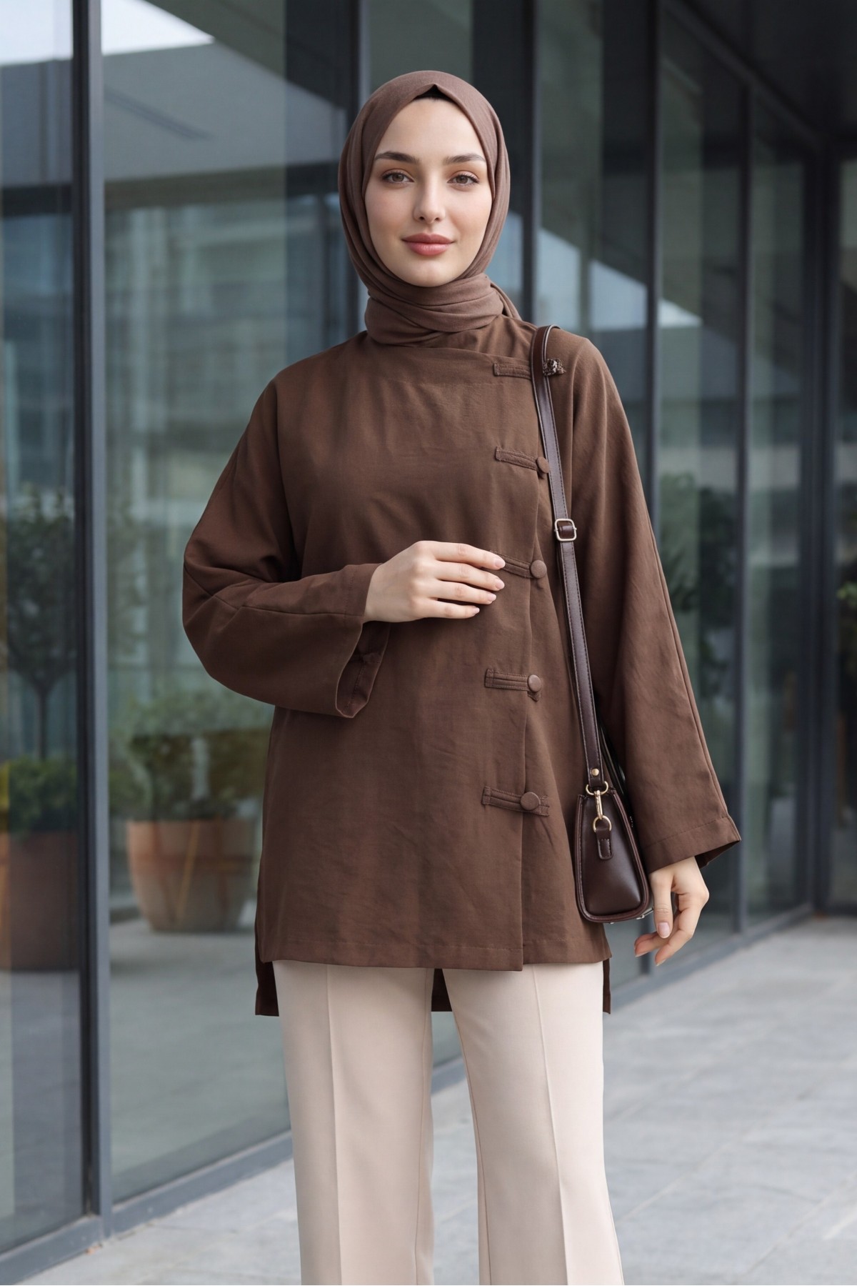 Round-Neck Poly-Viscose Tunic with Front Buttons and Longer Back -Brown