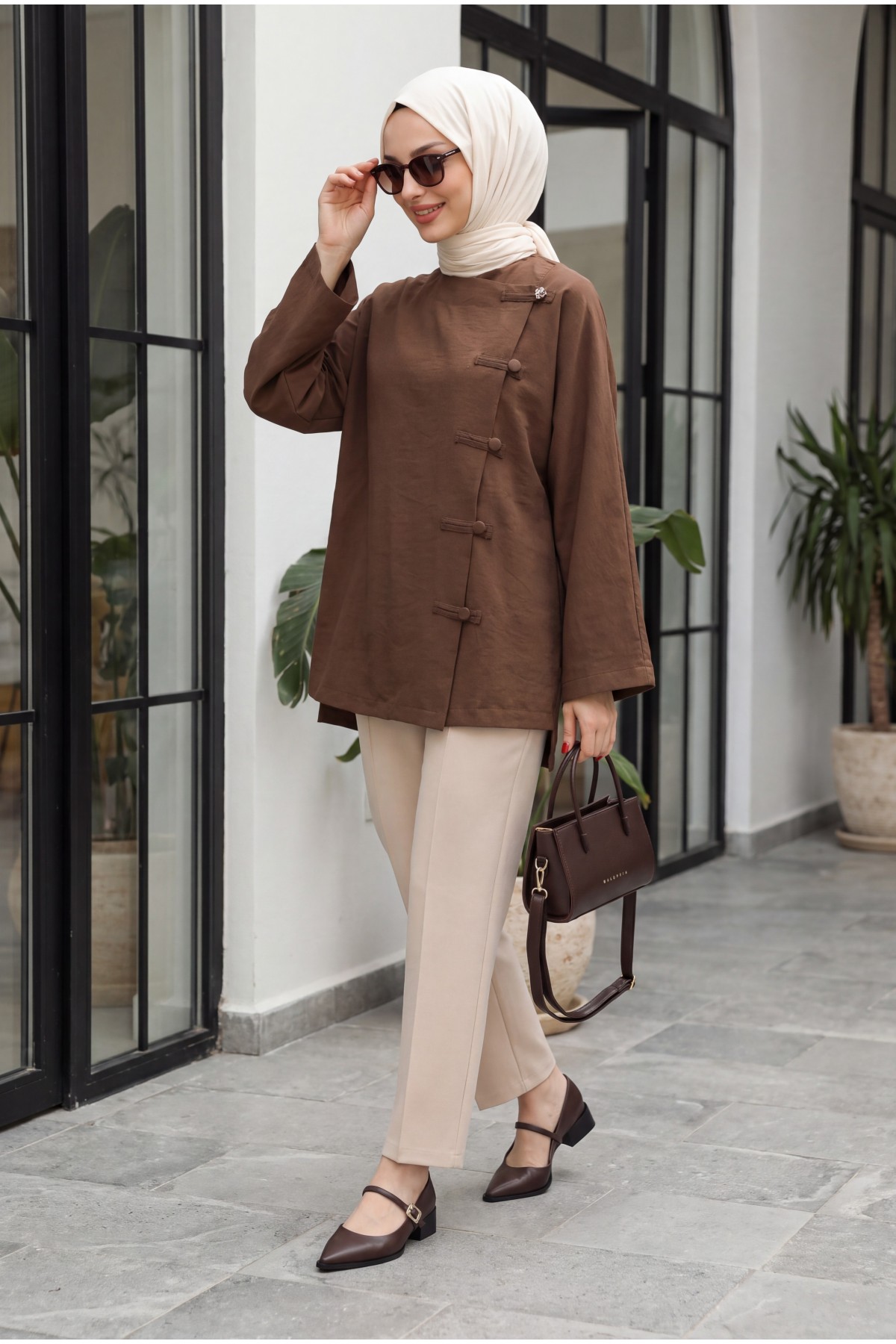 Round-Neck Poly-Viscose Tunic with Front Buttons and Longer Back -Brown