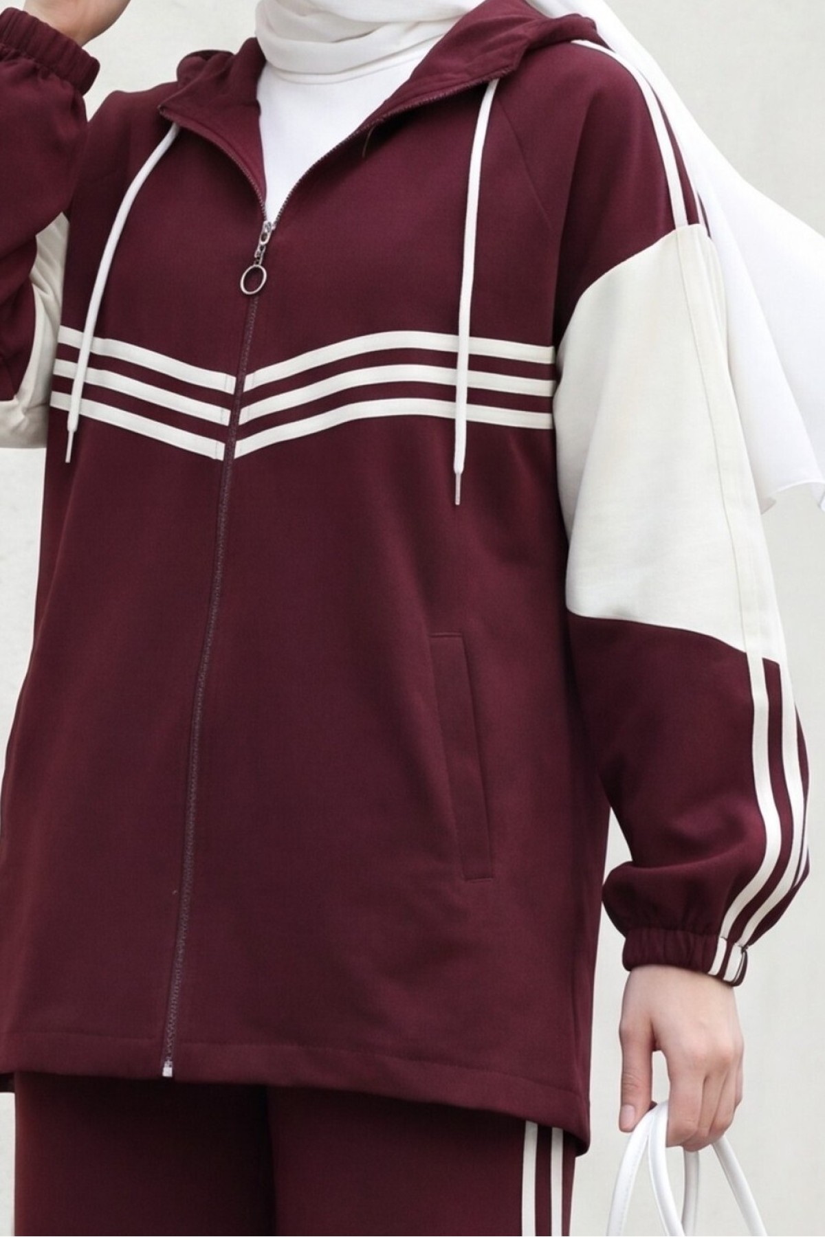 Hooded Set with Side-Striped Sleeves, Elasticated Pockets, and Matching Trousers -Damson