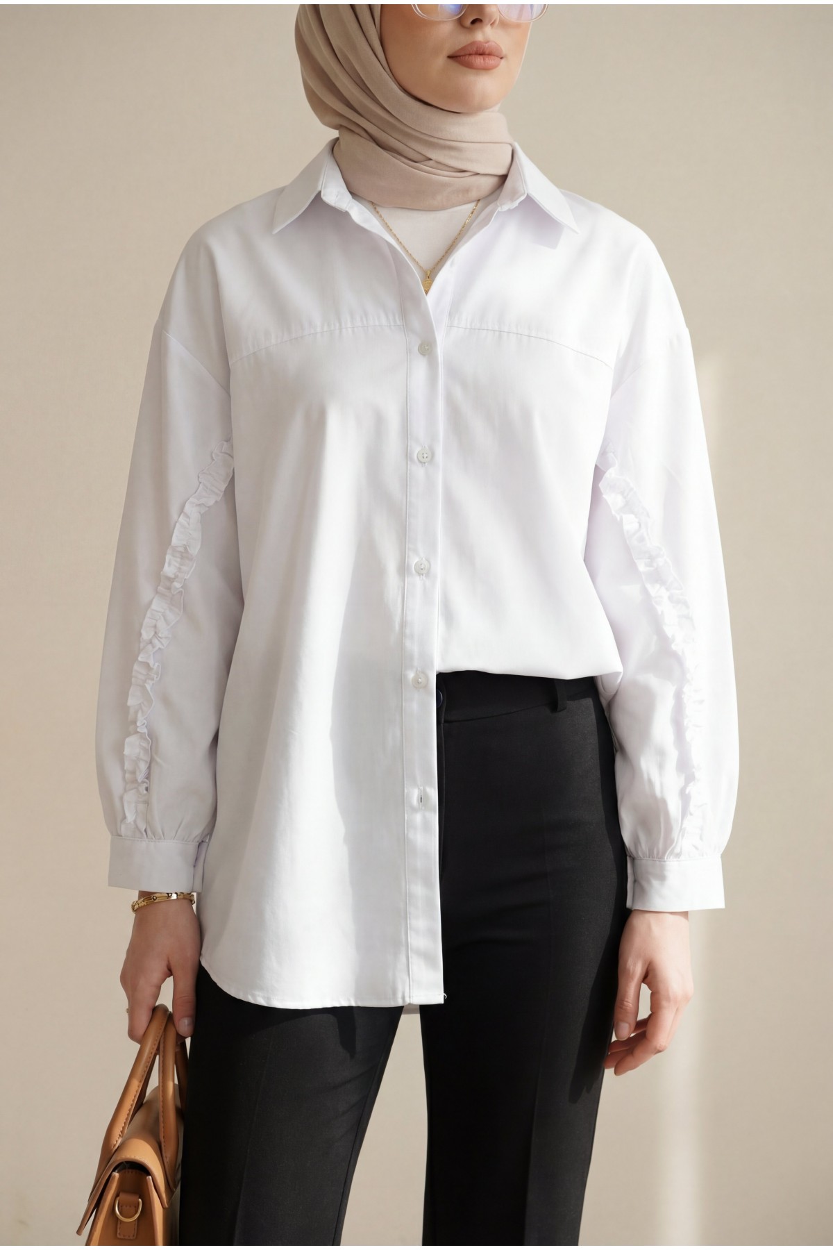 Buttoned Poplin Shirt with Ruffled Sleeves -White