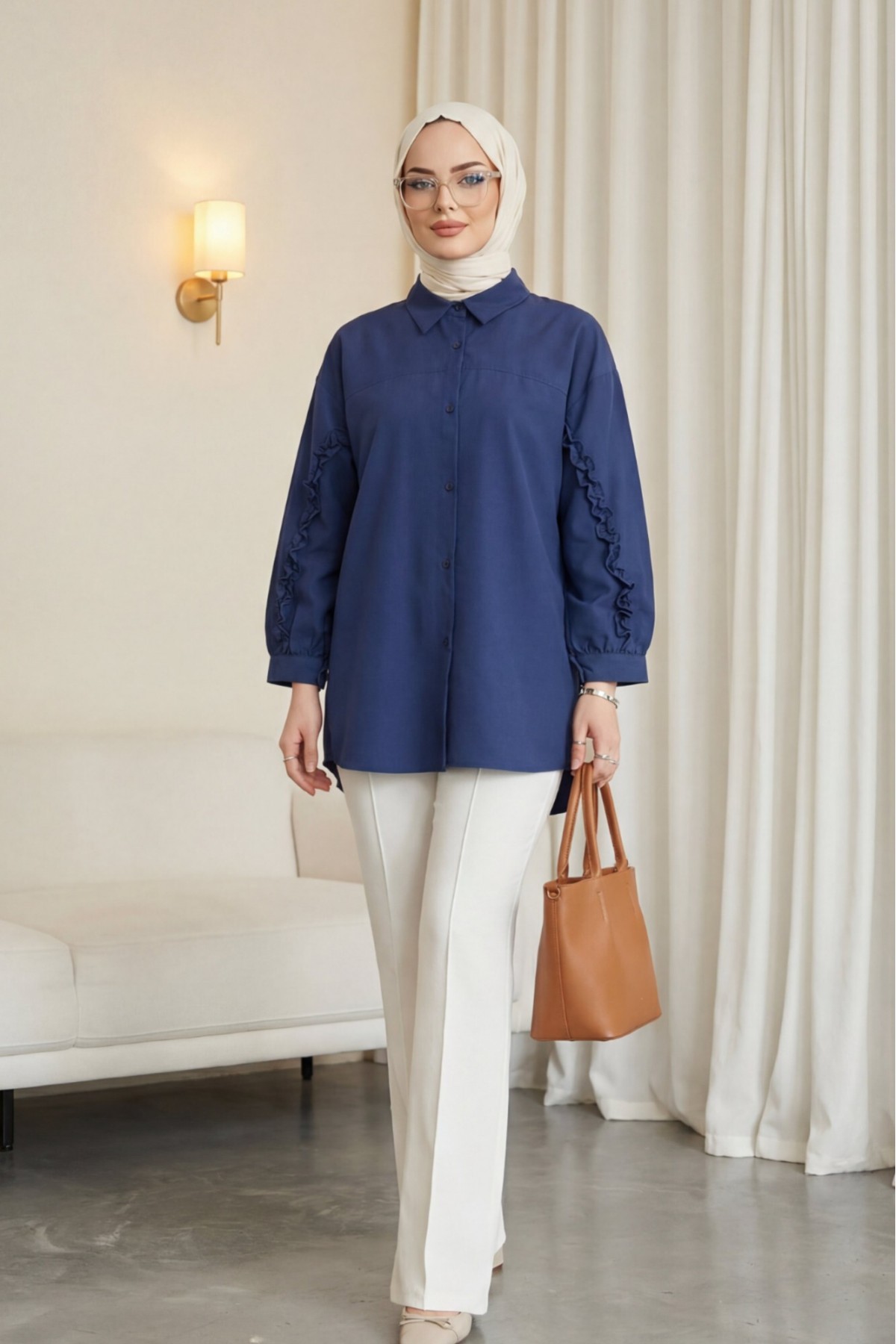 Buttoned Poplin Shirt with Ruffled Sleeves -Navy blue