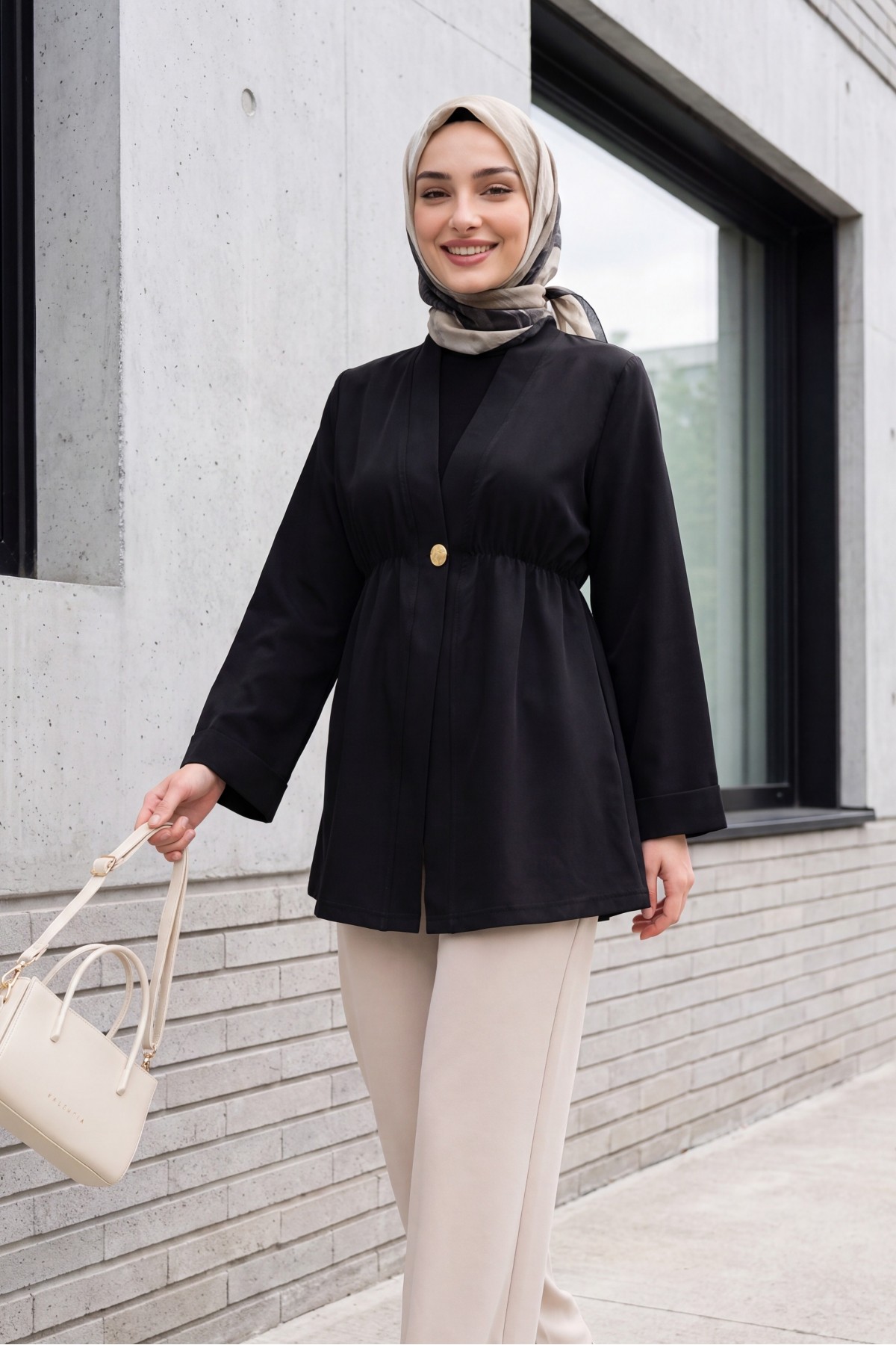 Crepe Kimono with Elastic Waist, Fold-Up Sleeves, and One Button -Black