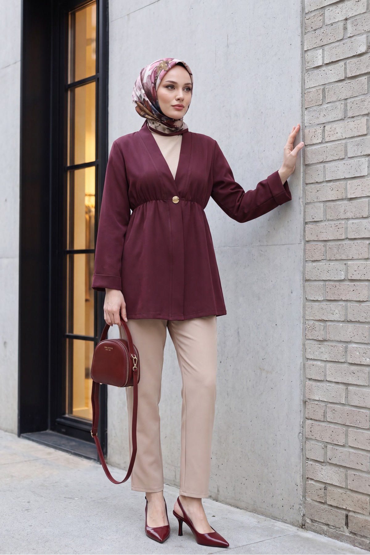 Crepe Kimono with Elastic Waist, Fold-Up Sleeves, and One Button -Damson