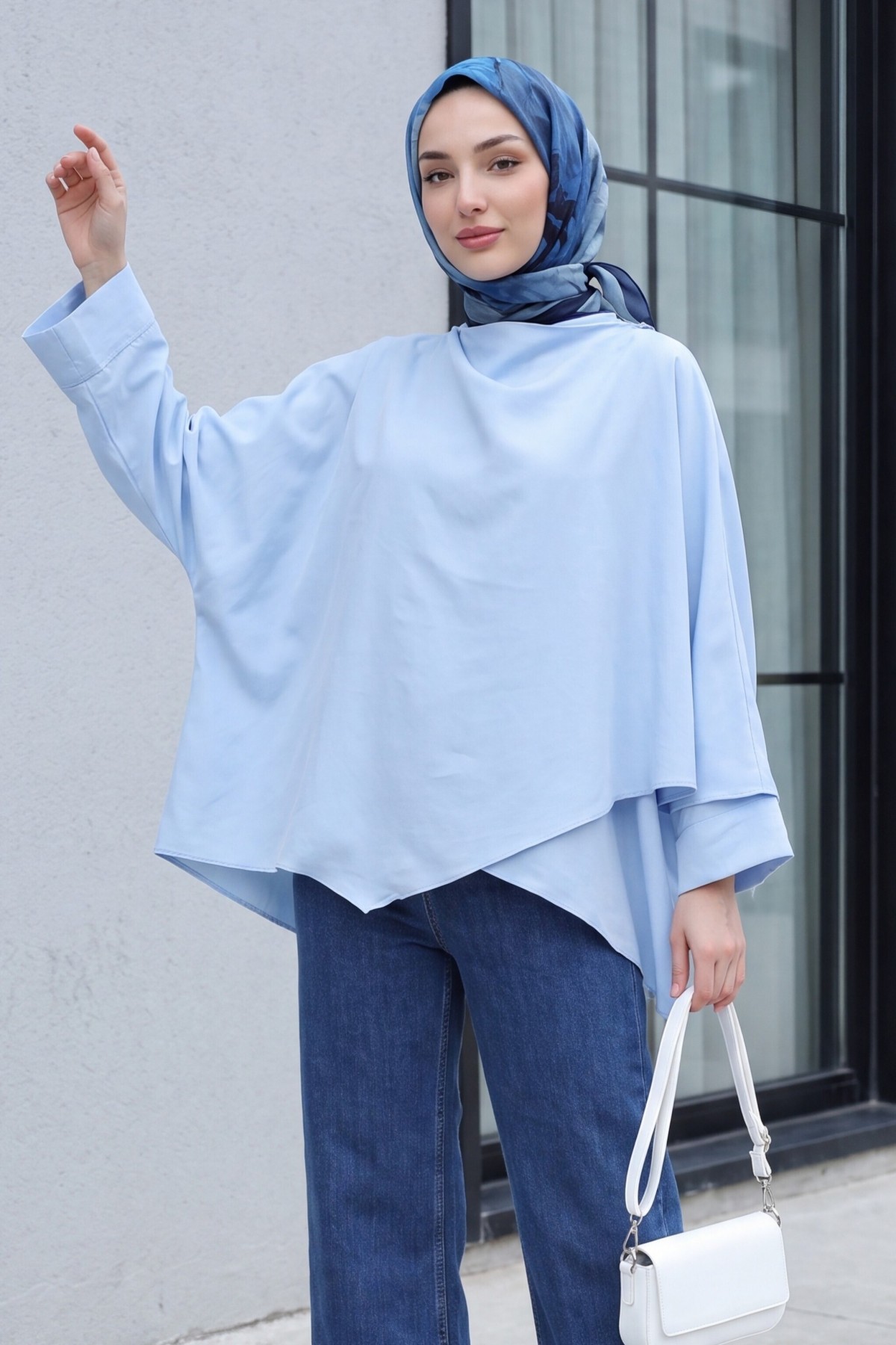 Button-Shoulder Batwing Sleeve Modal Kimono Poncho -Baby Blue