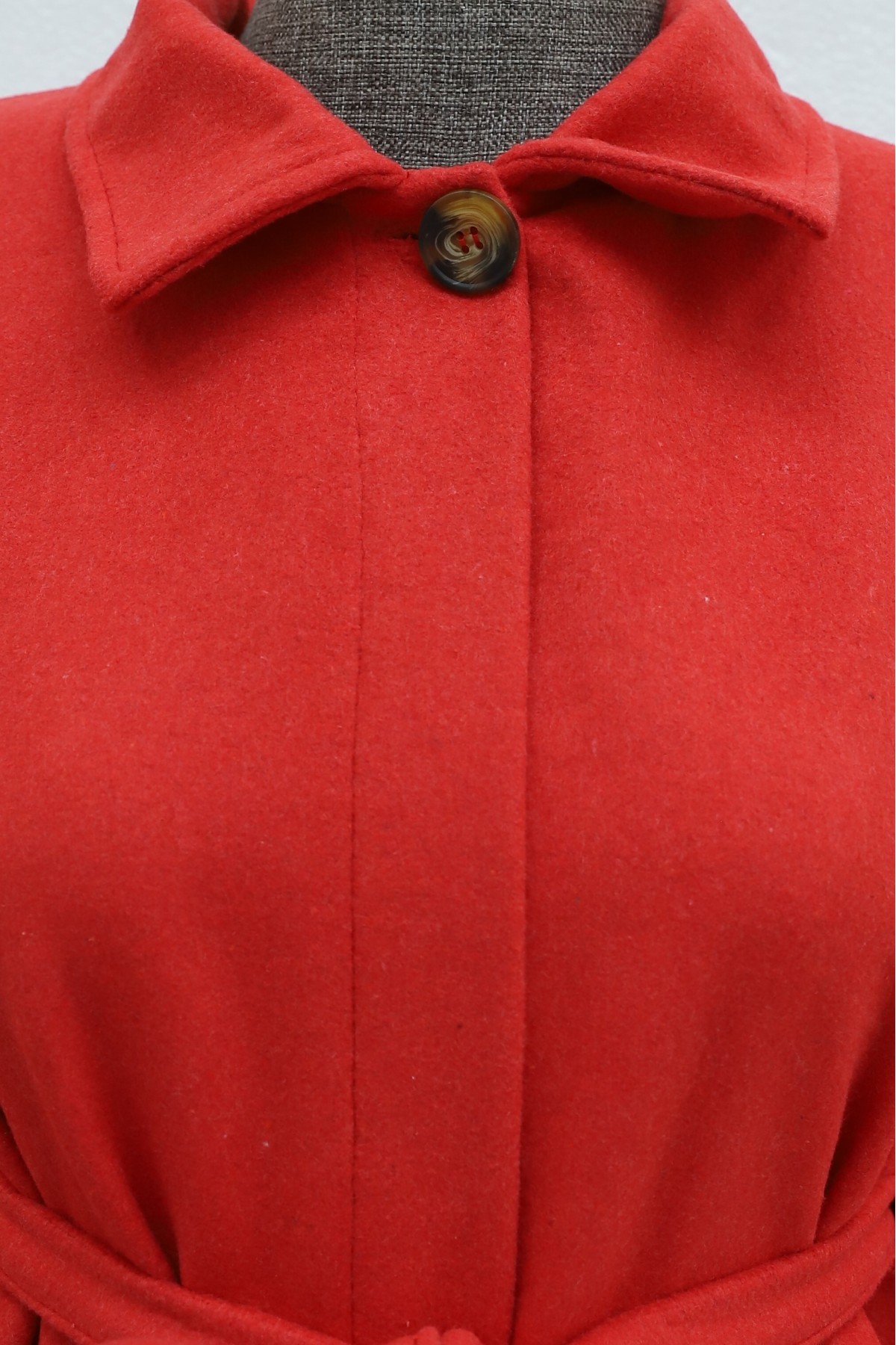 Single-Button Wool-Blend Poncho with a Belted Waist -Red