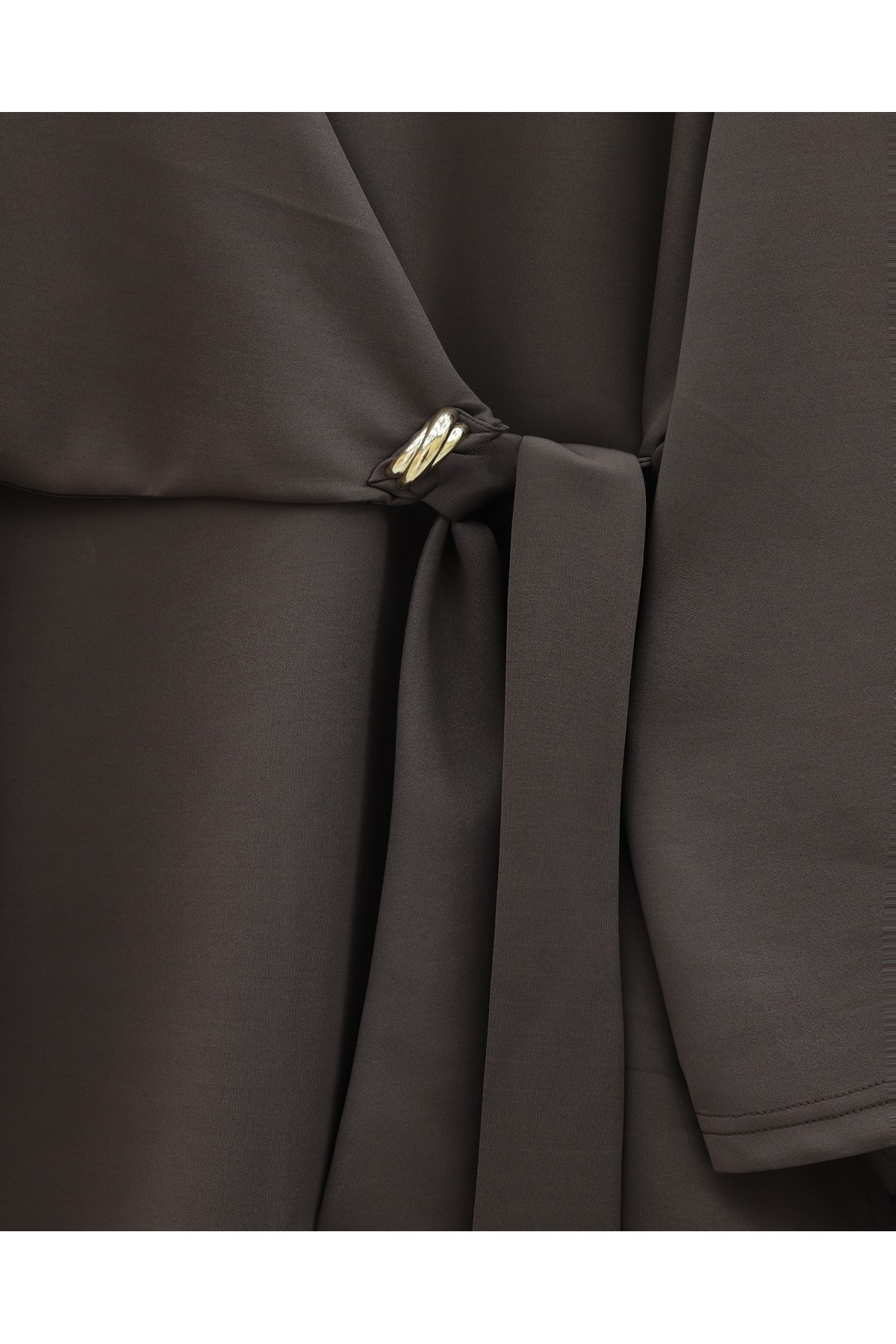 بدلة غوص ذات واجهة أمامية متقاطعة وشق -بني محروق