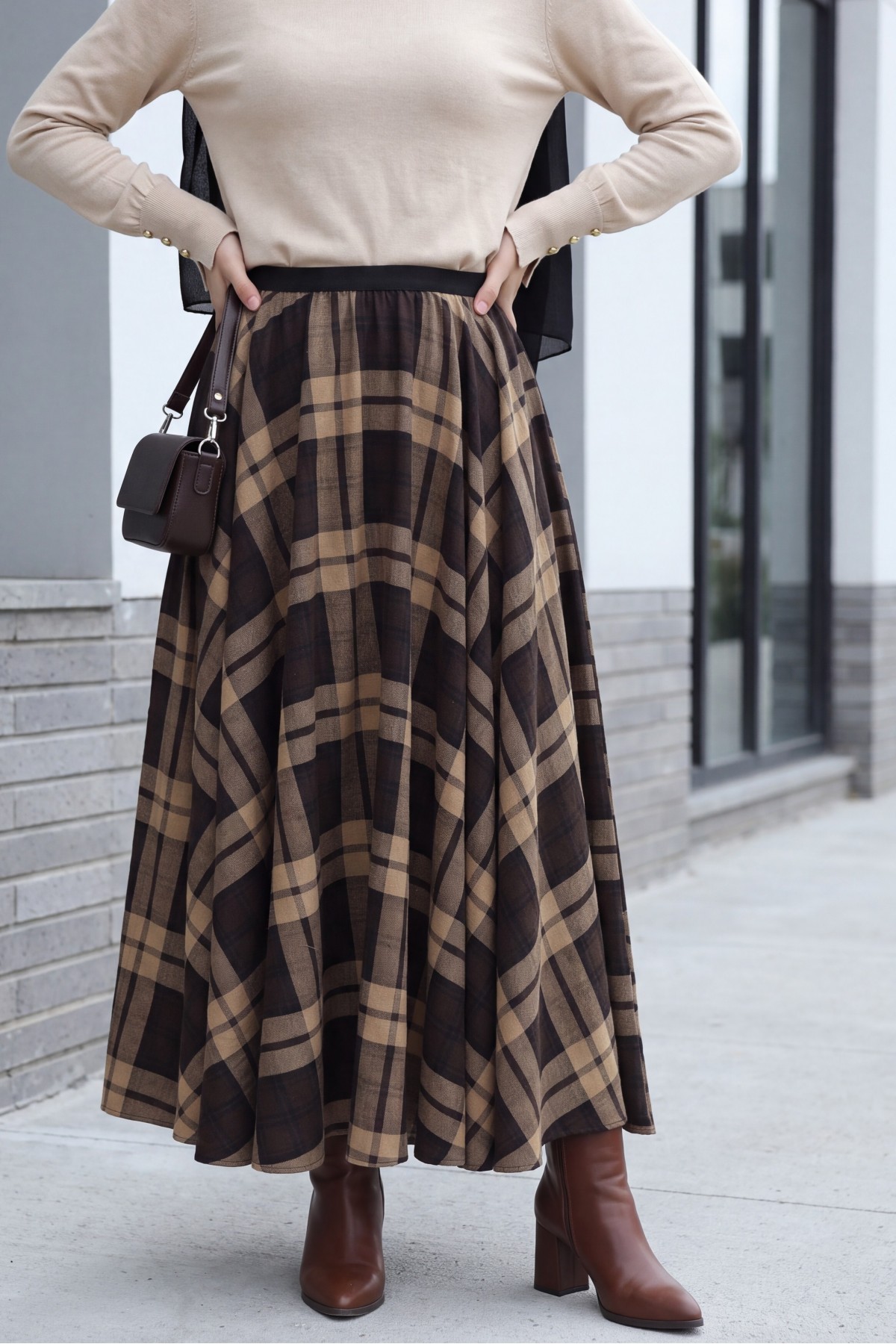 Elastic-Waist Plaid Flared Skirt -Brown