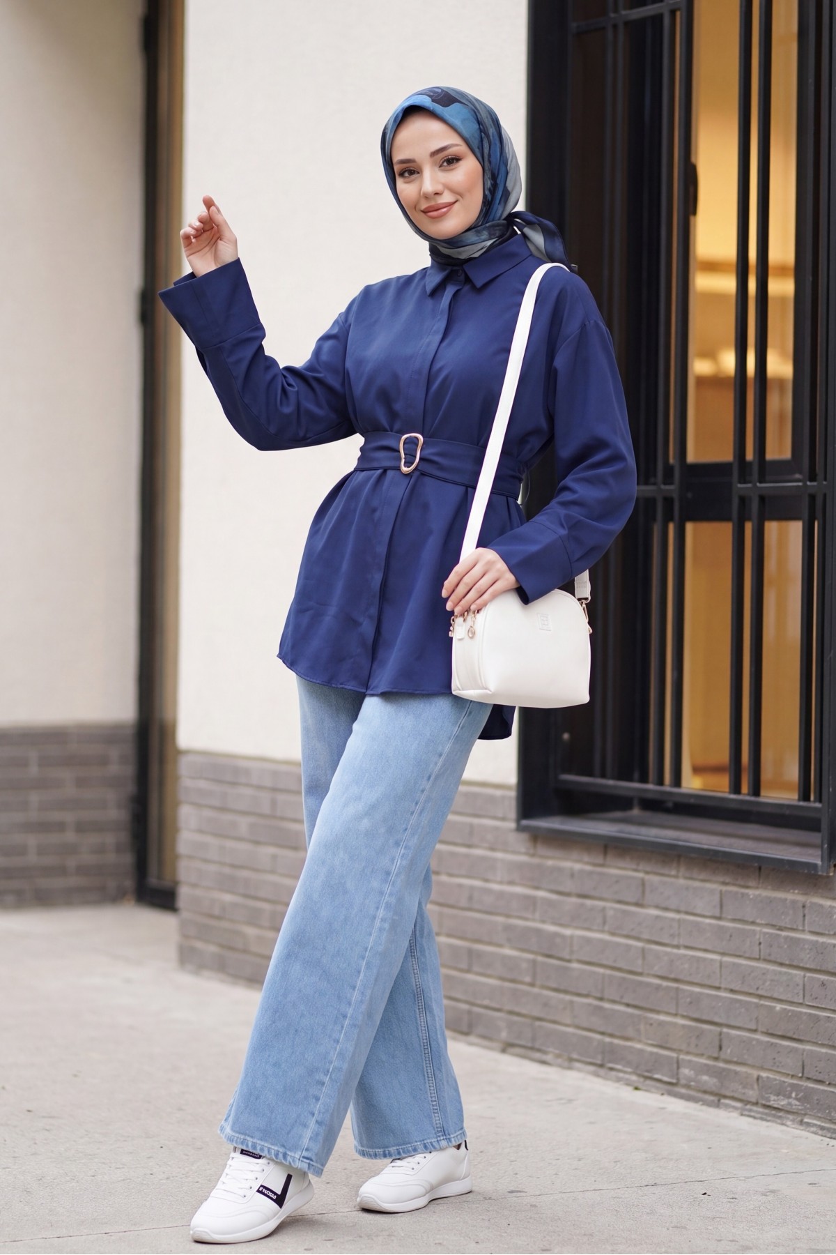 Palazzo Jeans with Pockets and Zipper   -Baby Blue