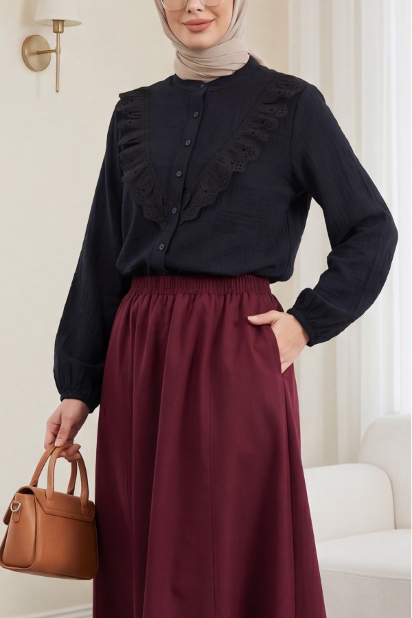 Lace-detailed front, elasticated sleeves, buttoned crinkle shirt -Black