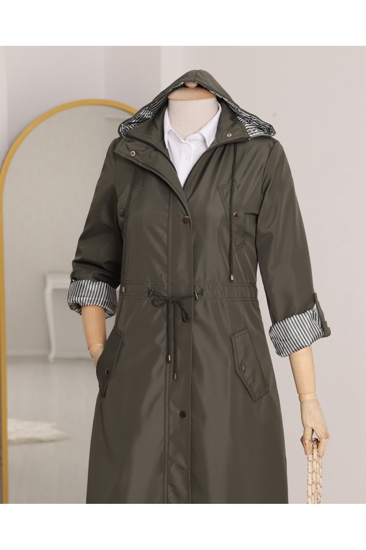 Striped Trench Coat   -Khaki