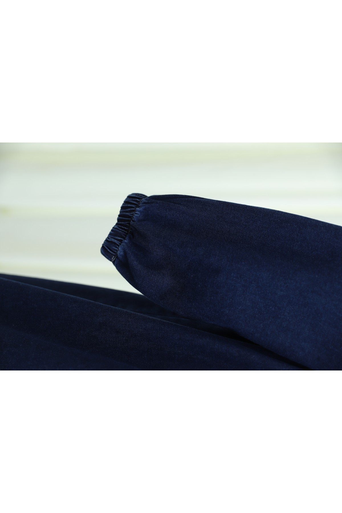 Button -Navy blue