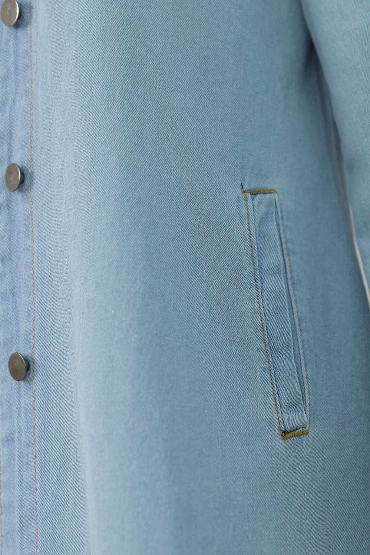 Denim Cap with Elastic Sleeves and Buttons -Light blue