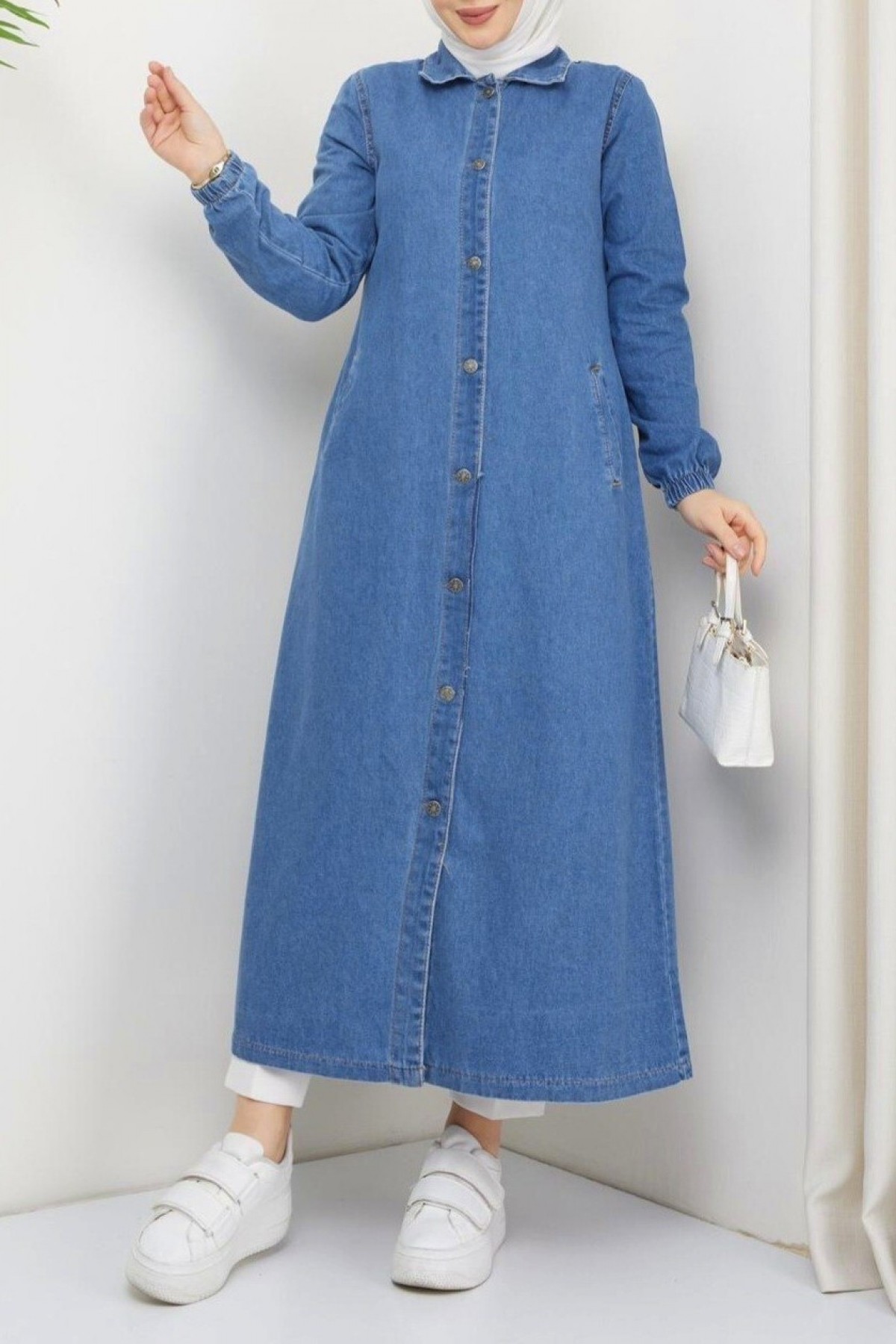 Denim Cap with Elastic Sleeves and Buttons  -Blue