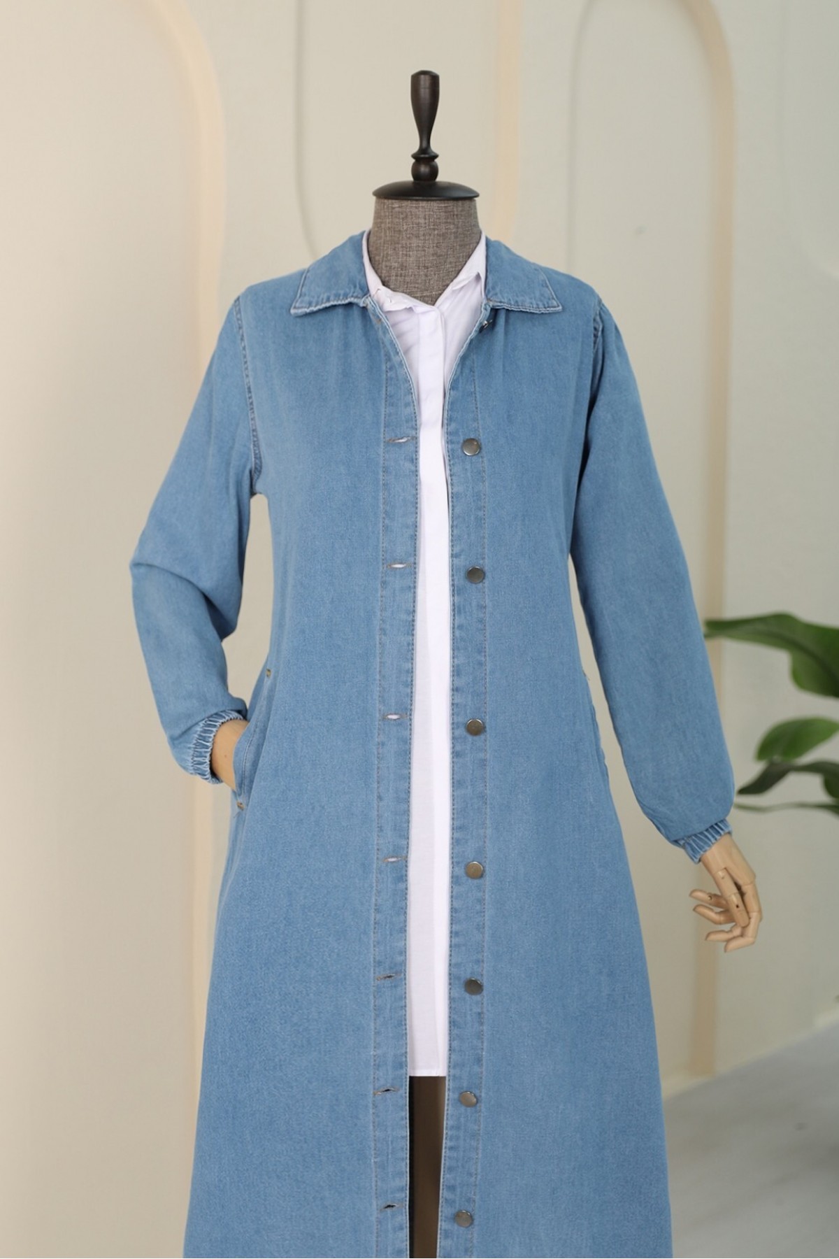 Denim Cap with Elastic Sleeves and Buttons  -Blue