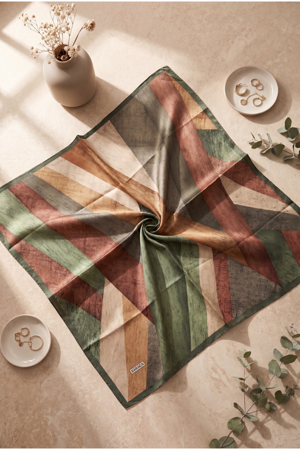 Asimetrik Desenli Rayon Eşarp -Koyu Yeşil