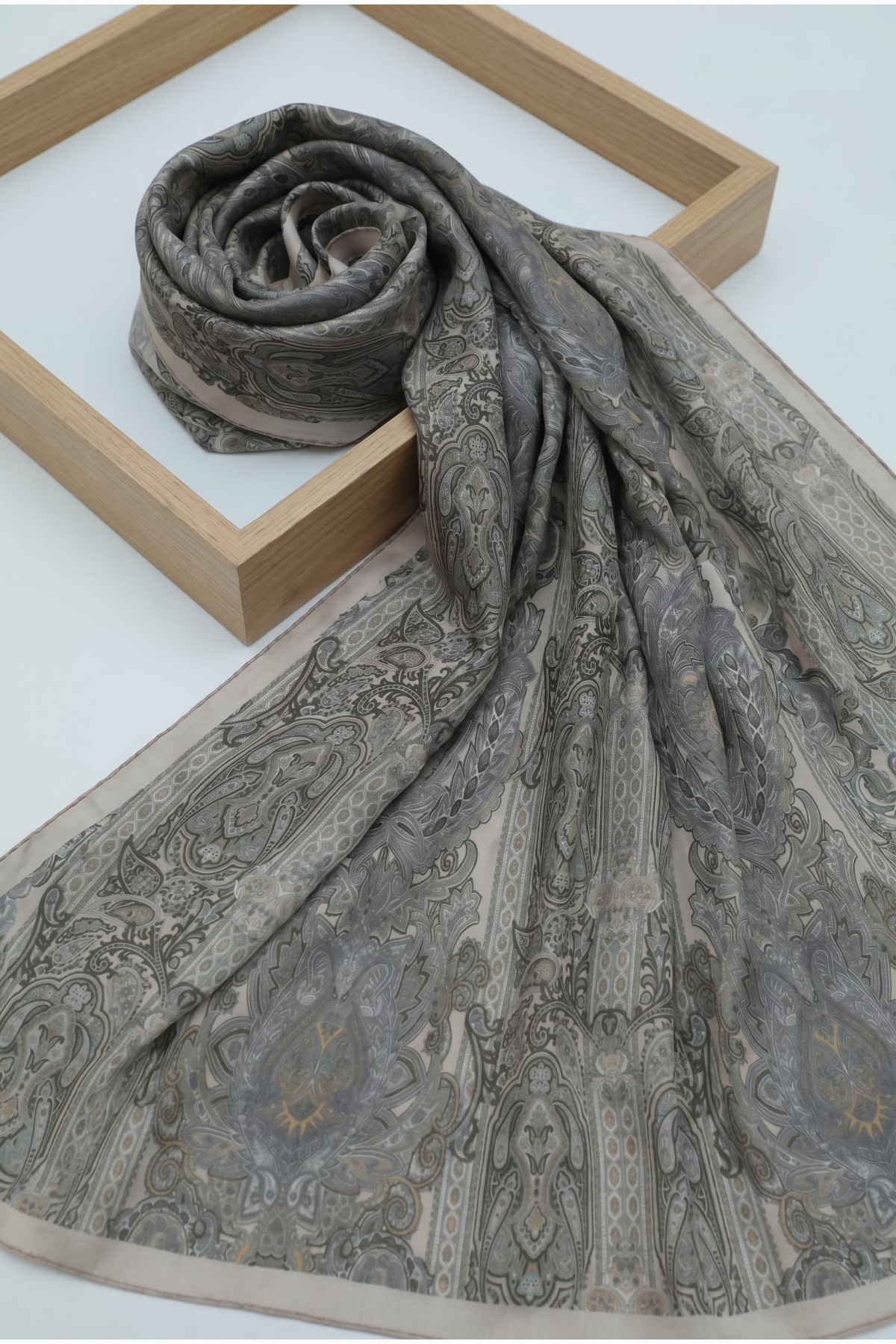 Authentic Striped Traditional Design Cotton Scarf - Beige