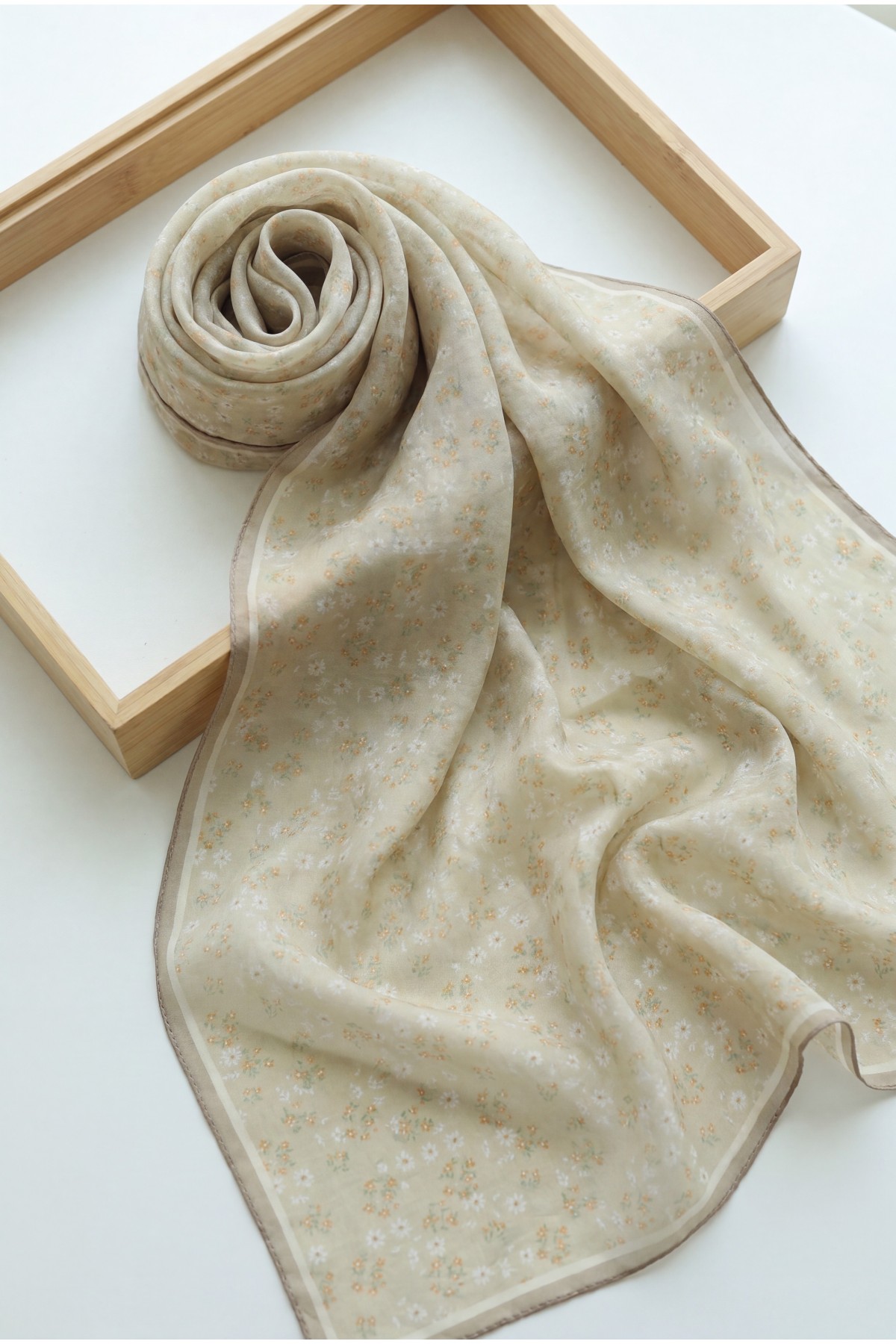 Crisp Floral Patterned Voile Scarf -Light Mink