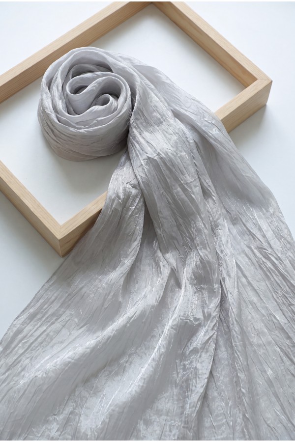 Jacquard Crinkle Crash Shawl - Light grey