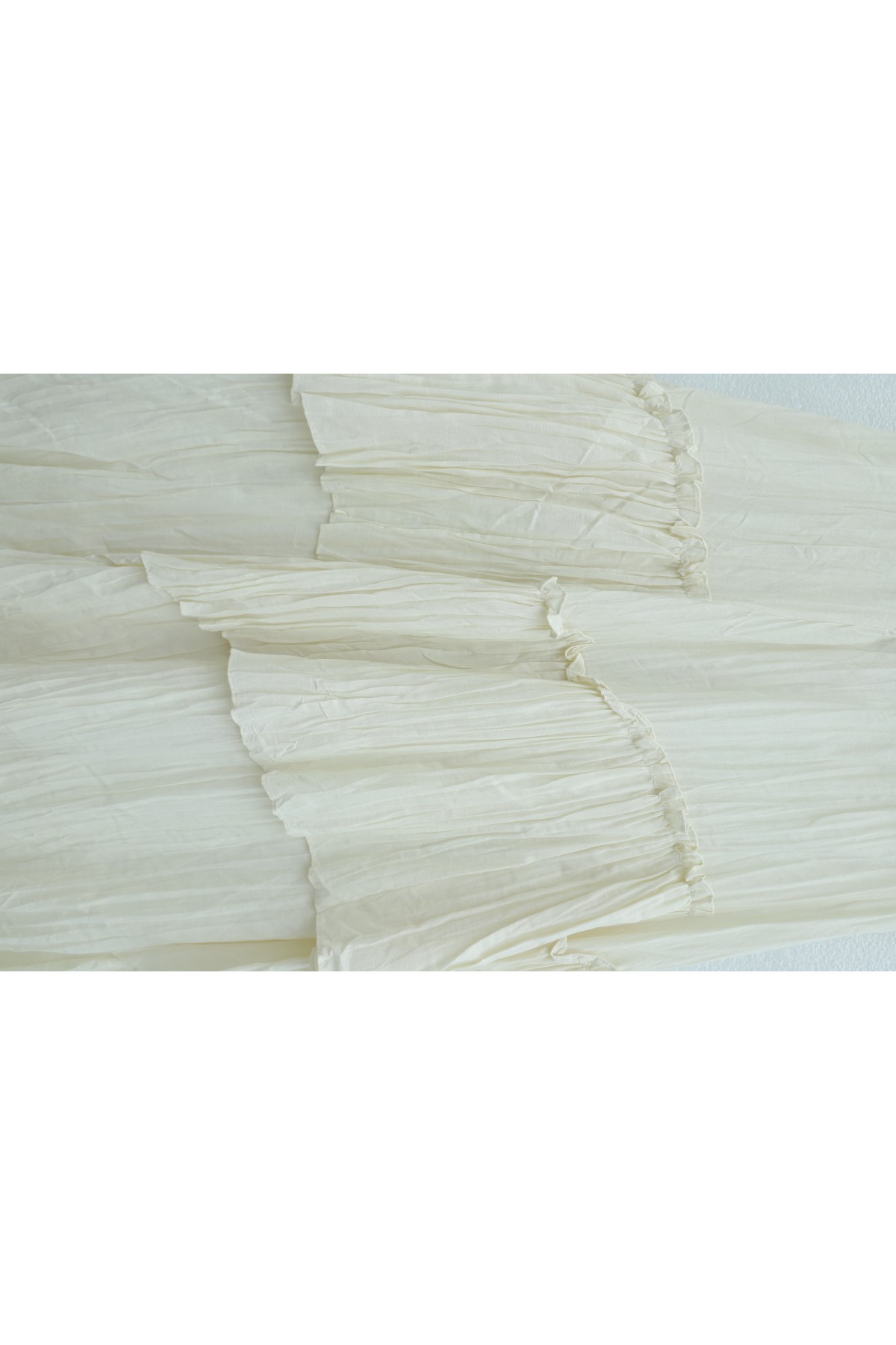 تنورة من طبقات من قماش الفوال الكتاني بخصر مطاطي -أبيض سكري