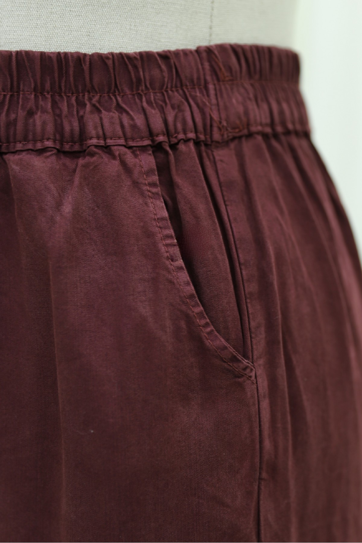 Beli Lastikli Çİft Cepli Bol Paça Tensel Pantolon -Mürdüm
