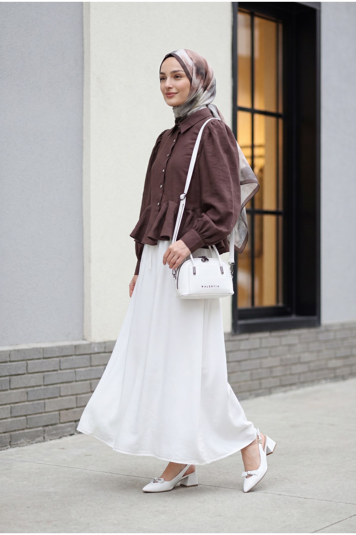 Tencel Skirt with Elastic Waistband, Drawstring Detail, and Pockets -Ecru