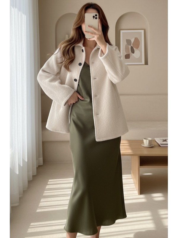 Çift Cepli Önü Düğmeli Astarlı Buklet Kaban -Ekru