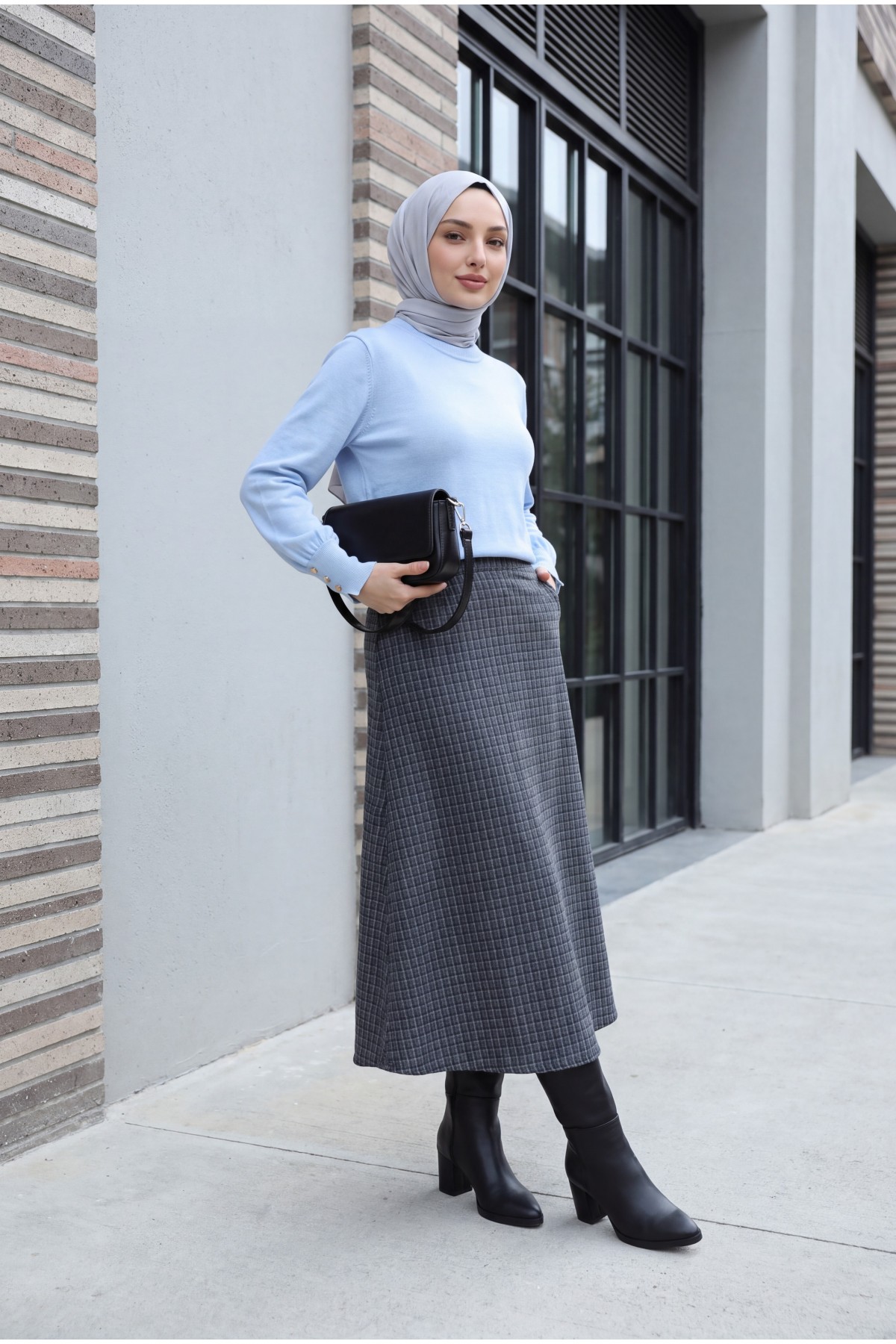 Flared Plaid Skirt with Zipper and Dual Pockets -Smoked 