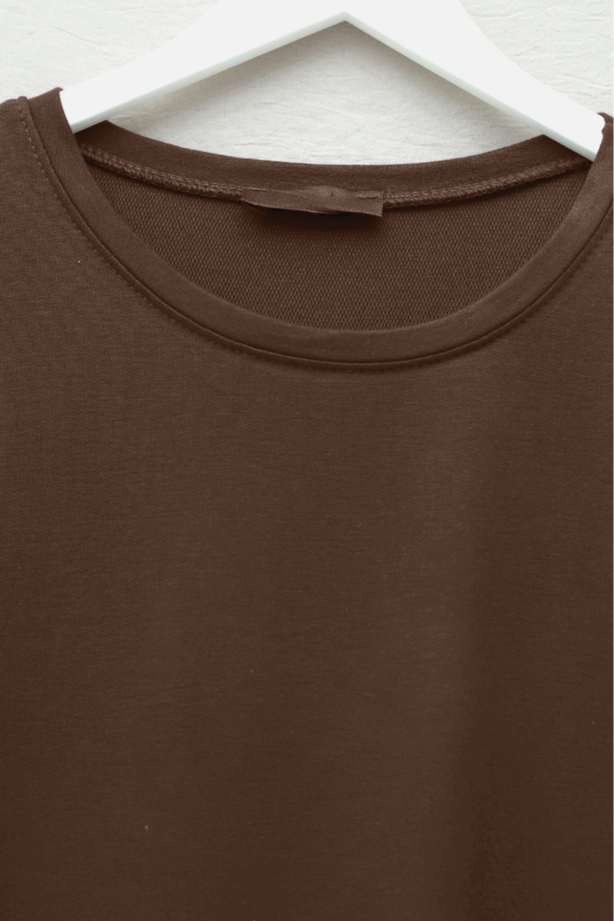 Loose-fitting cotton tunic with heart detail and slit at the hem. -Brown