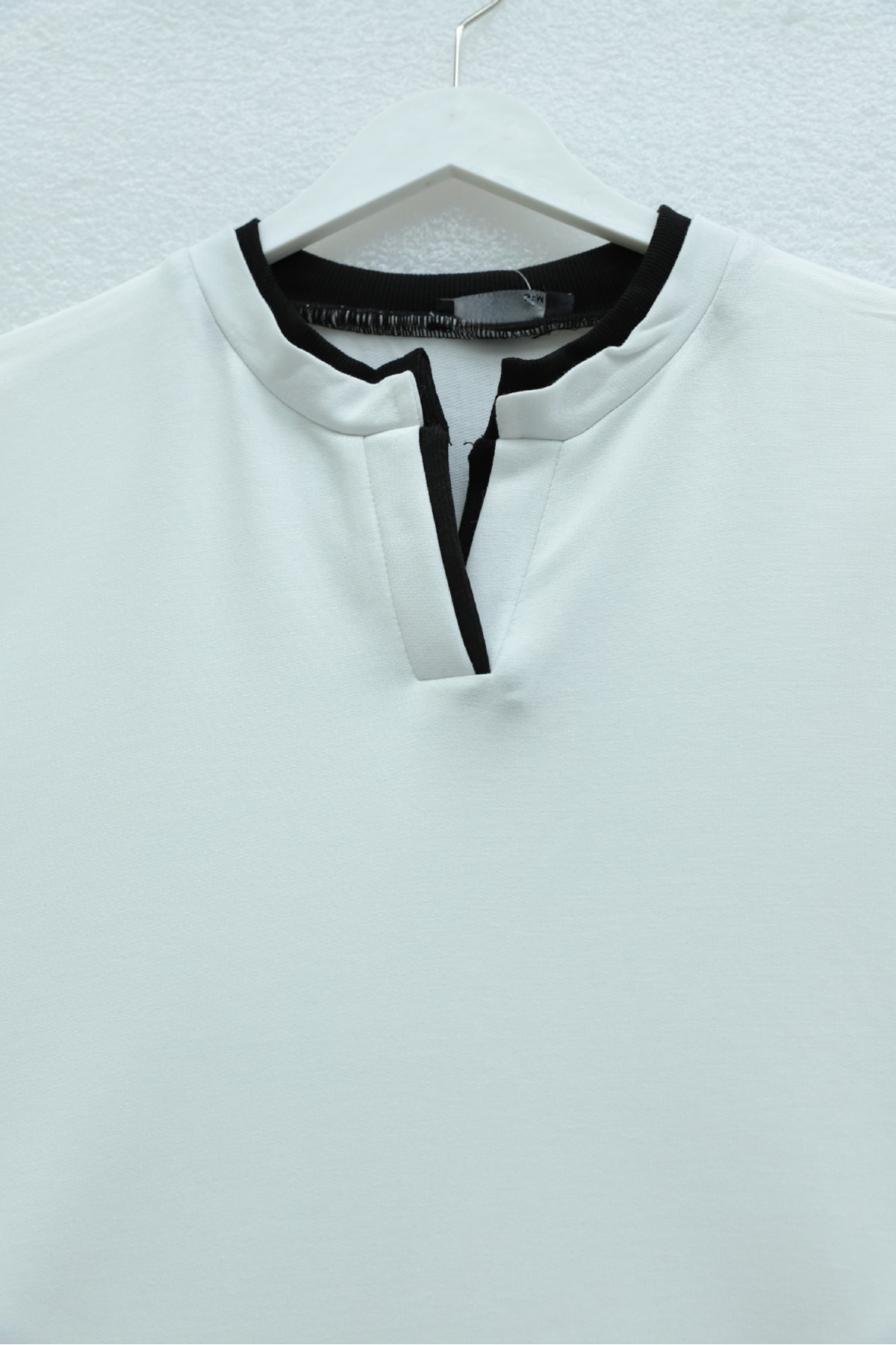 V-Neck Double Layer 2-Thread Cotton Blouse -White