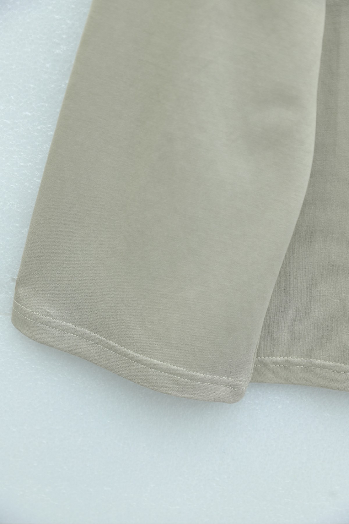 V-Neck Double Layer 2-Thread Cotton Blouse -Light Mink