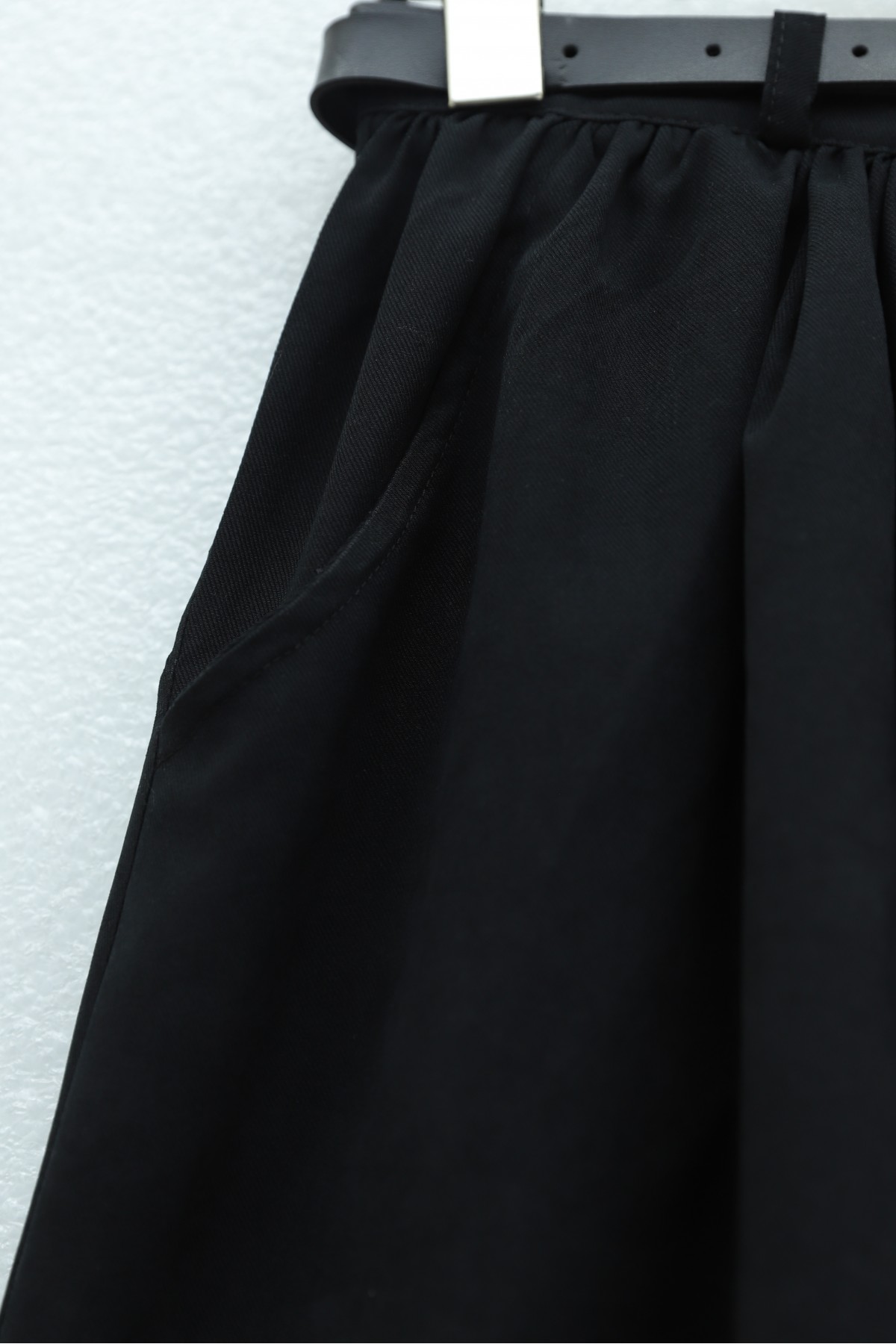 Twill Skirt with Buckle Belt, Pleated Side Pockets and Zipper -Black