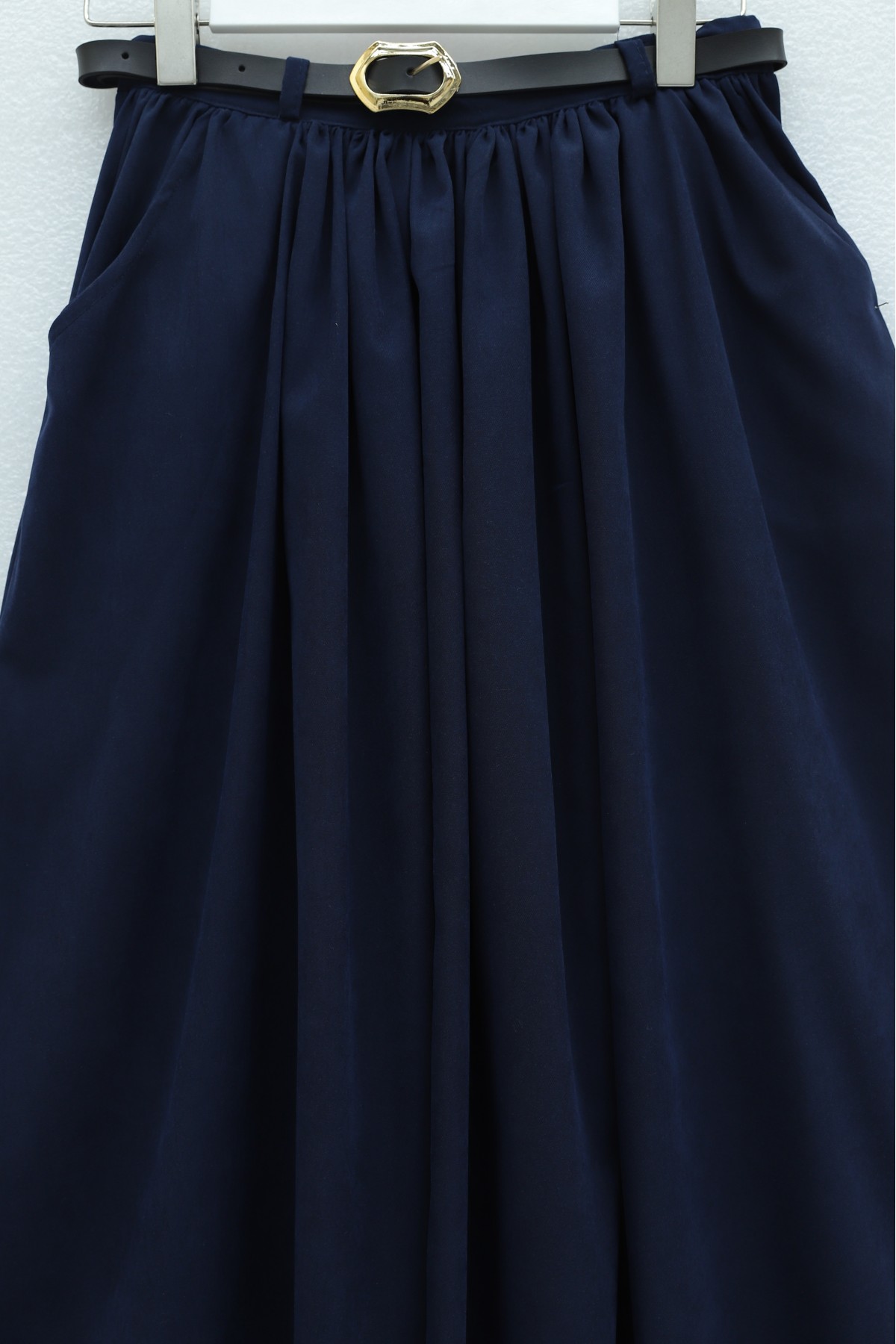 Tokalı Kemerli Piliseli Yan Cepli Fermuarlı Tivil Etek -كحلي