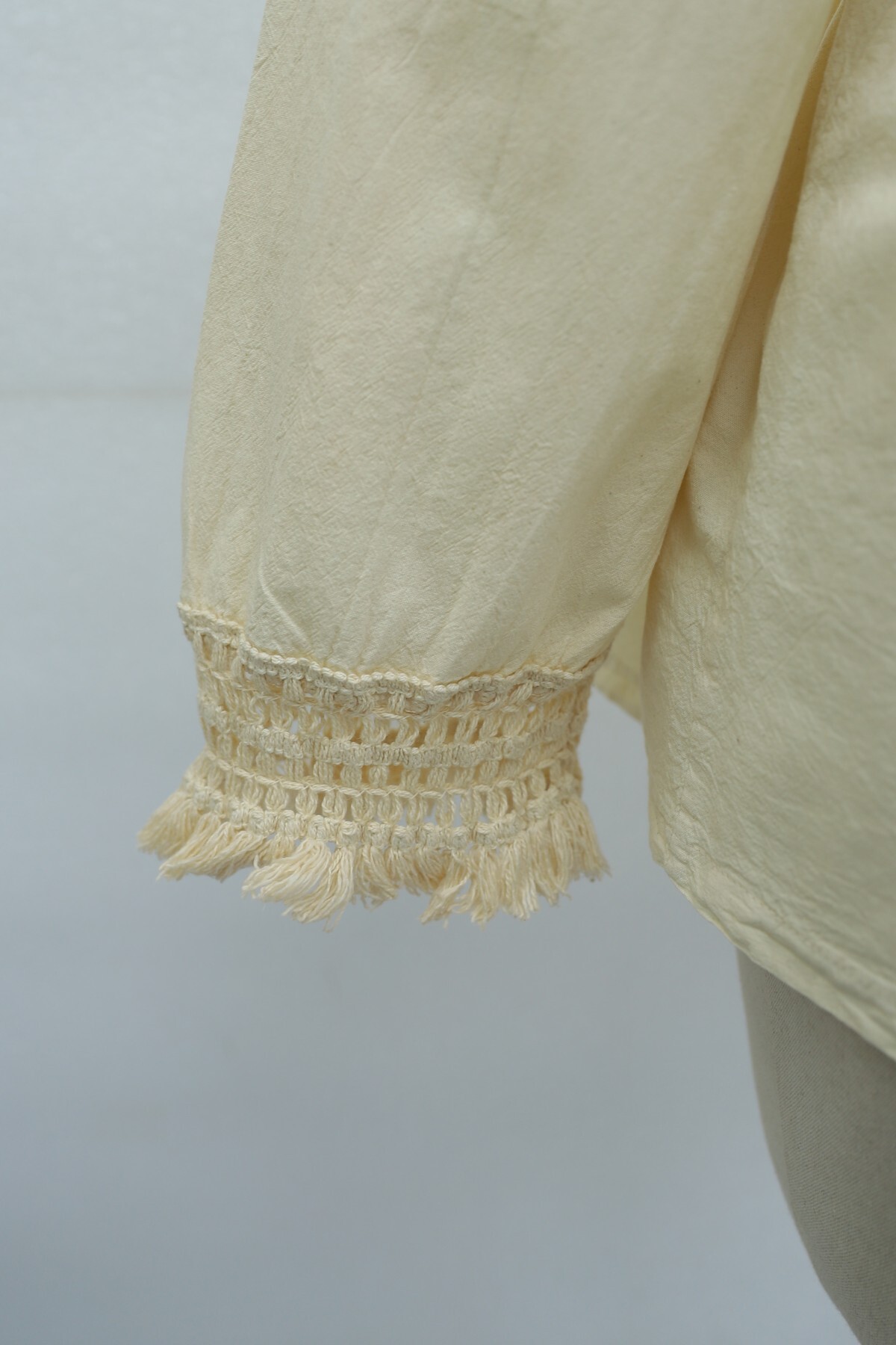 Kolları Püsküllü Beli Kemerli Keten Kimono  -Krem