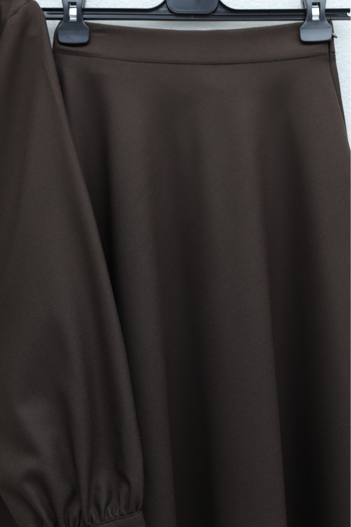 Gizli Düğmeli Fular Detaylı Etekli Diagonal Takım   -Kahve